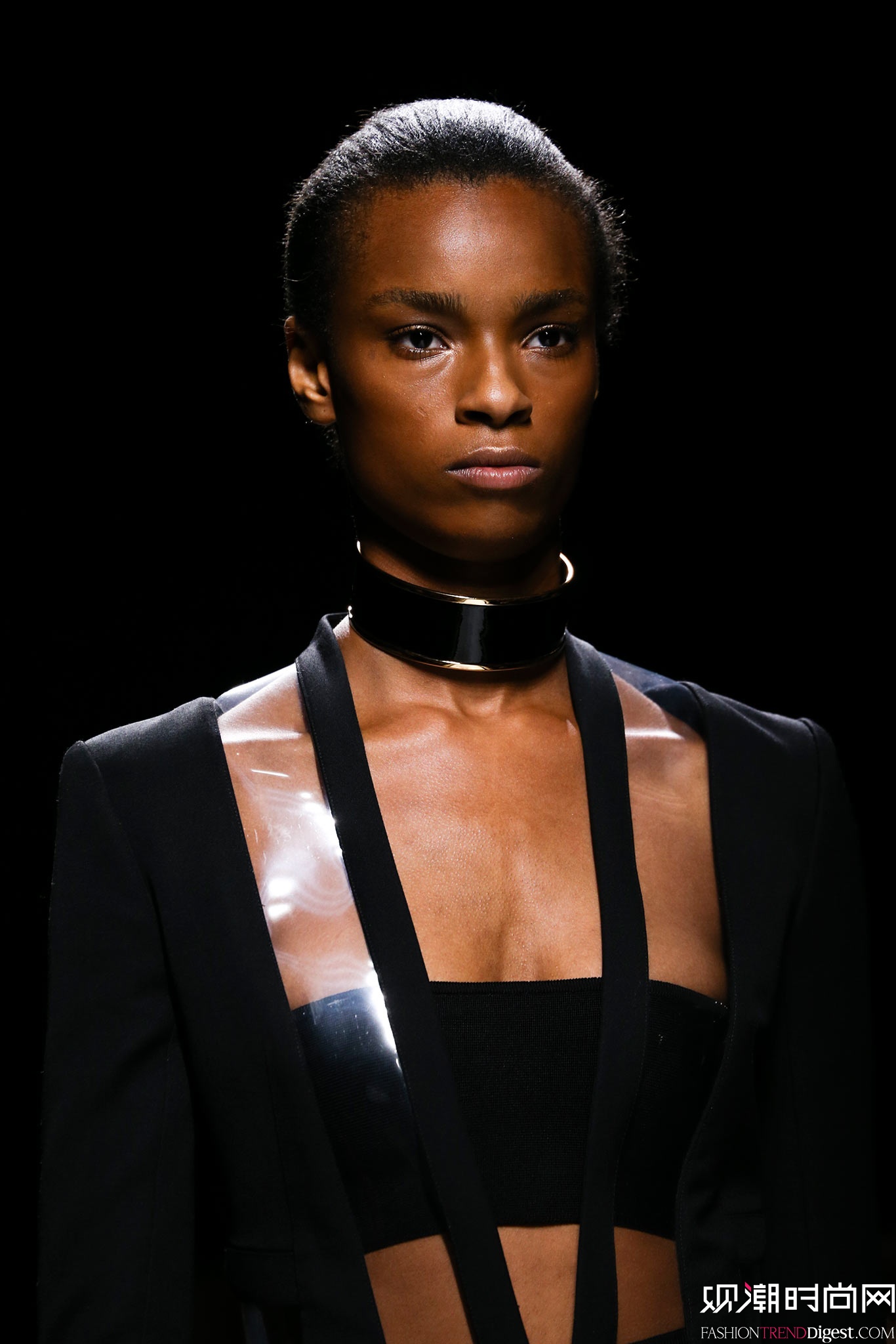 Balmain 2015İrbDƬ