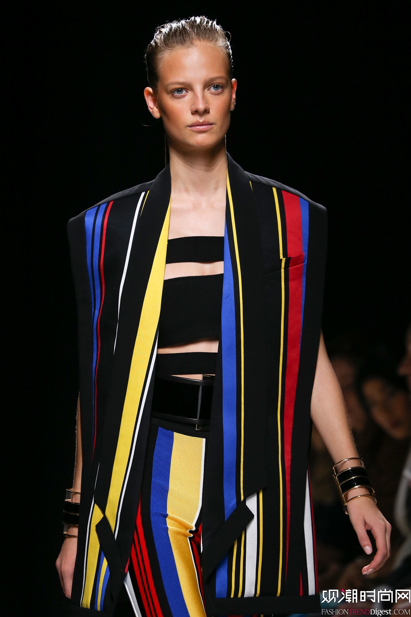 Balmain 2015İrbDƬ