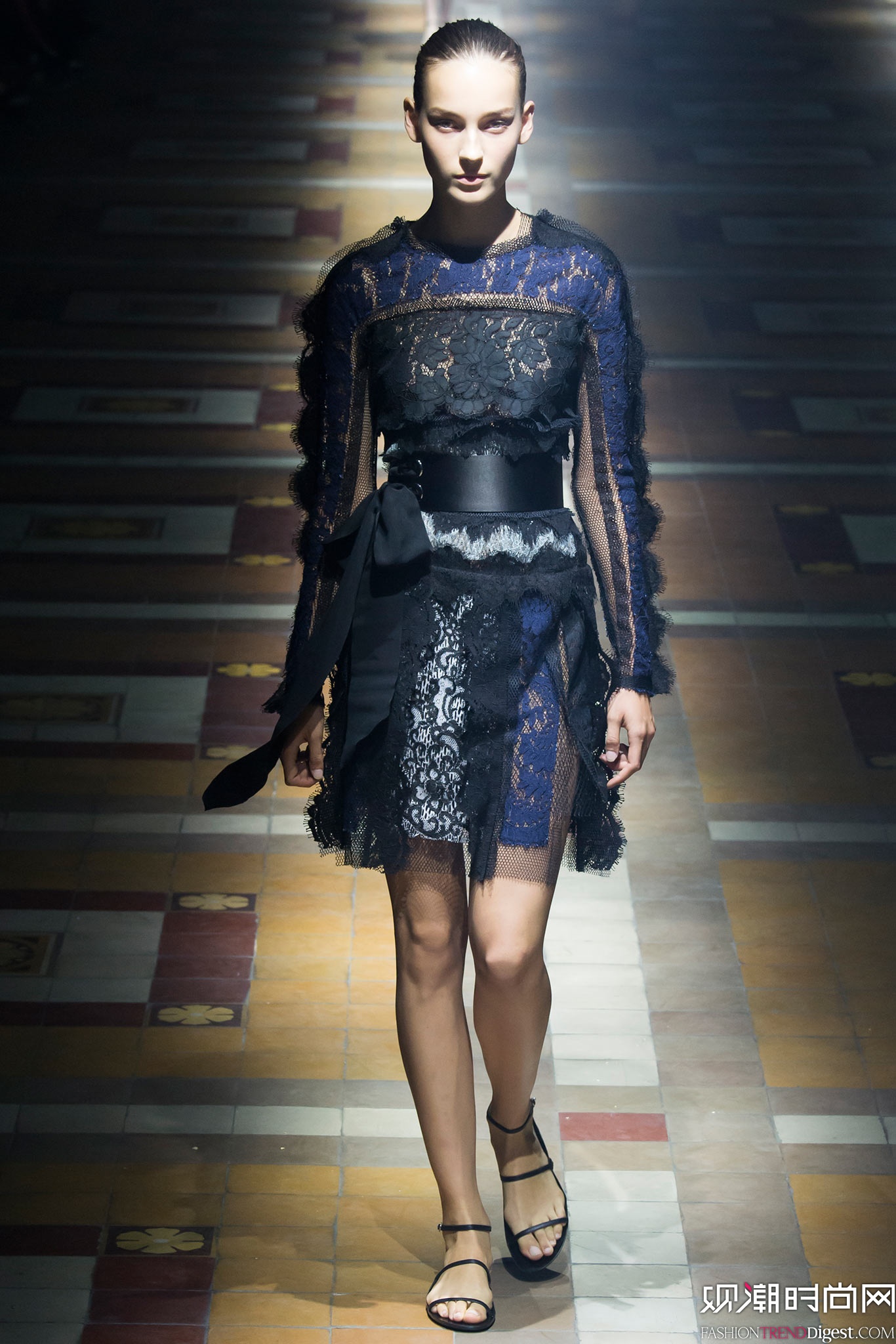 Lanvin 2015İʱװ㳡ͼƬ