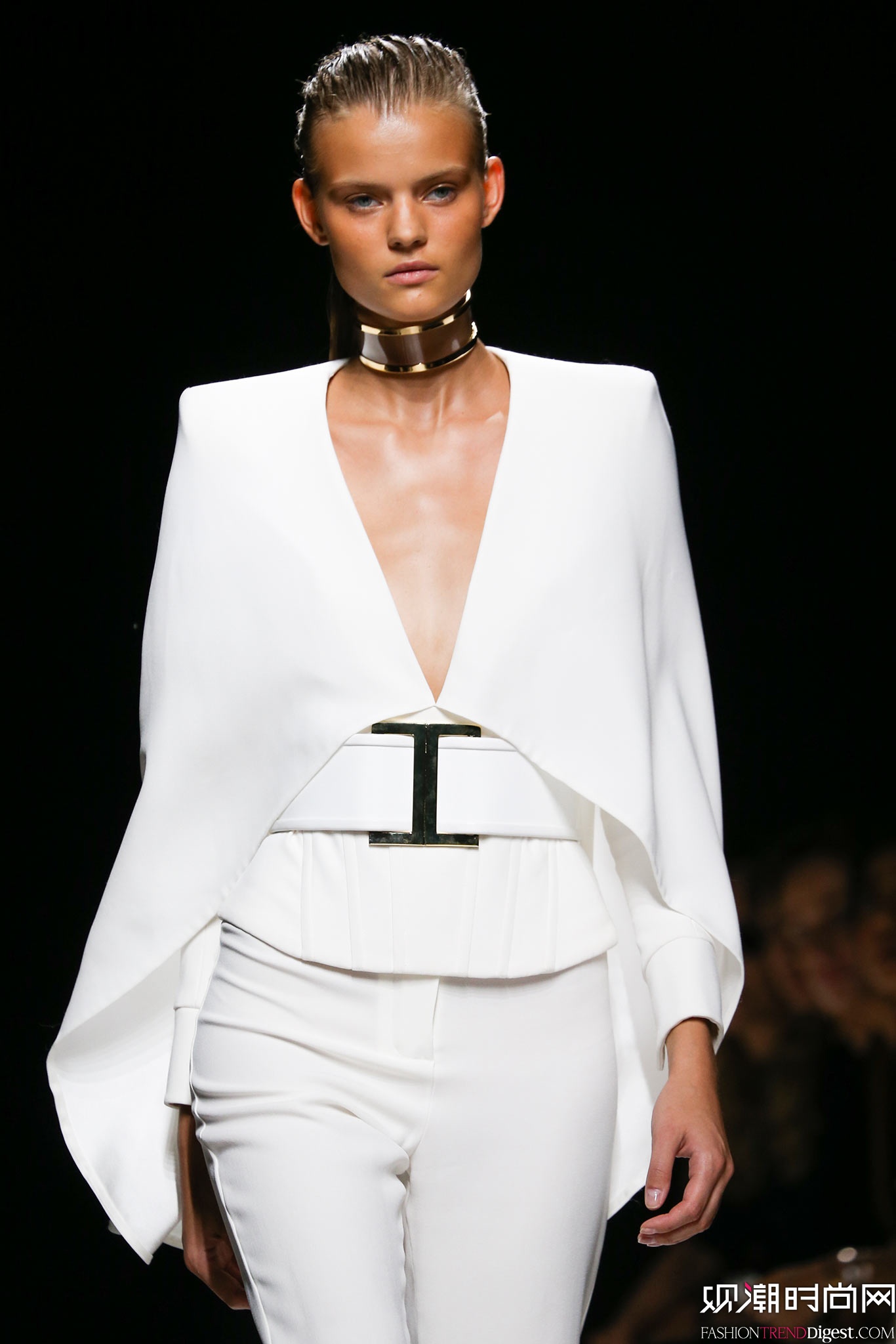 Balmain 2015İrbDƬ