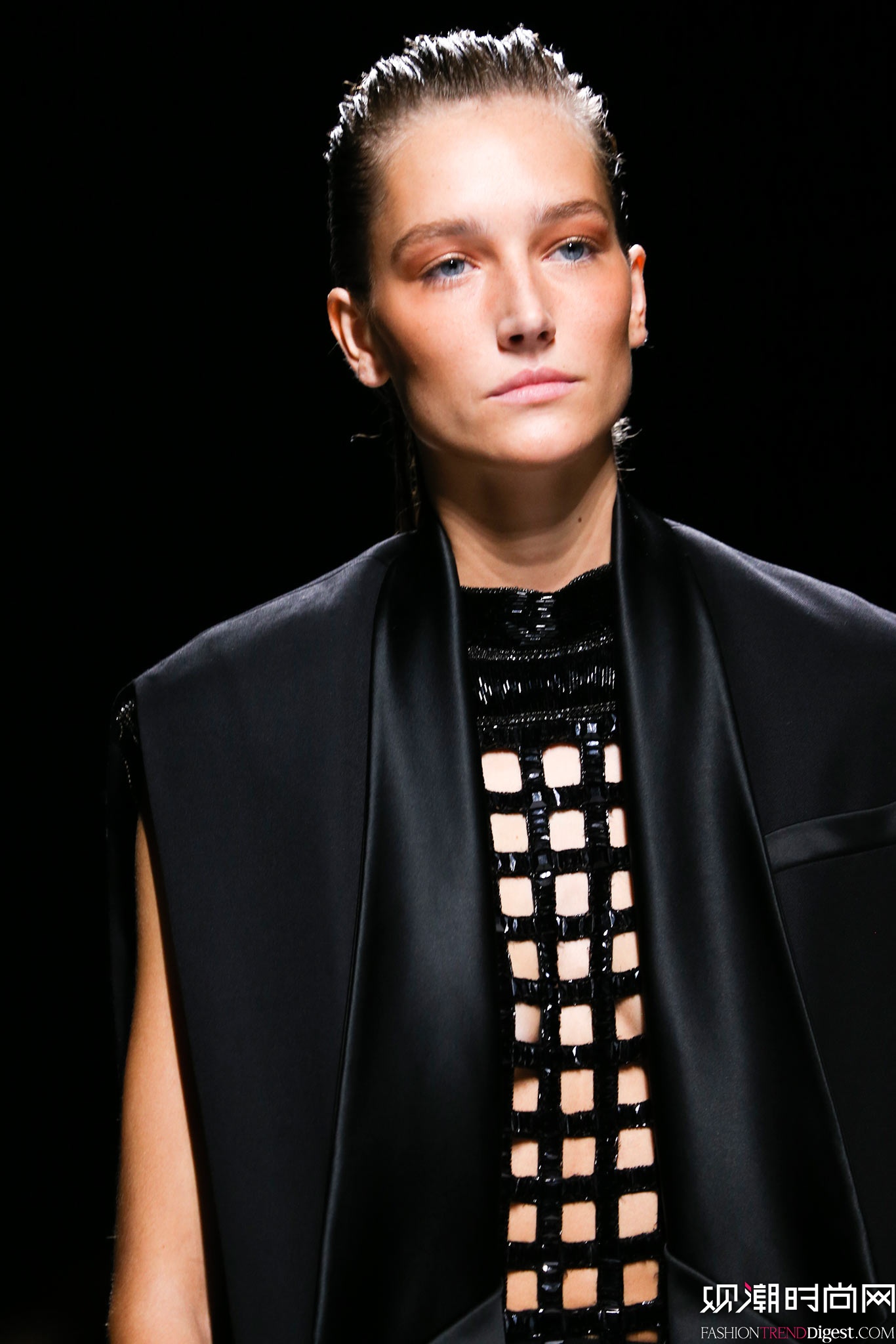 Balmain 2015İrbDƬ