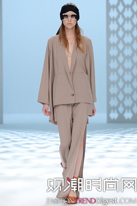 Chalayan 2015İʱװ㳡ͼƬ