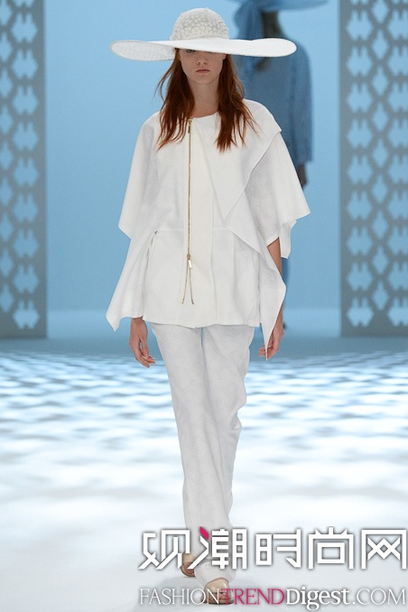 Chalayan 2015İʱװ㳡ͼƬ