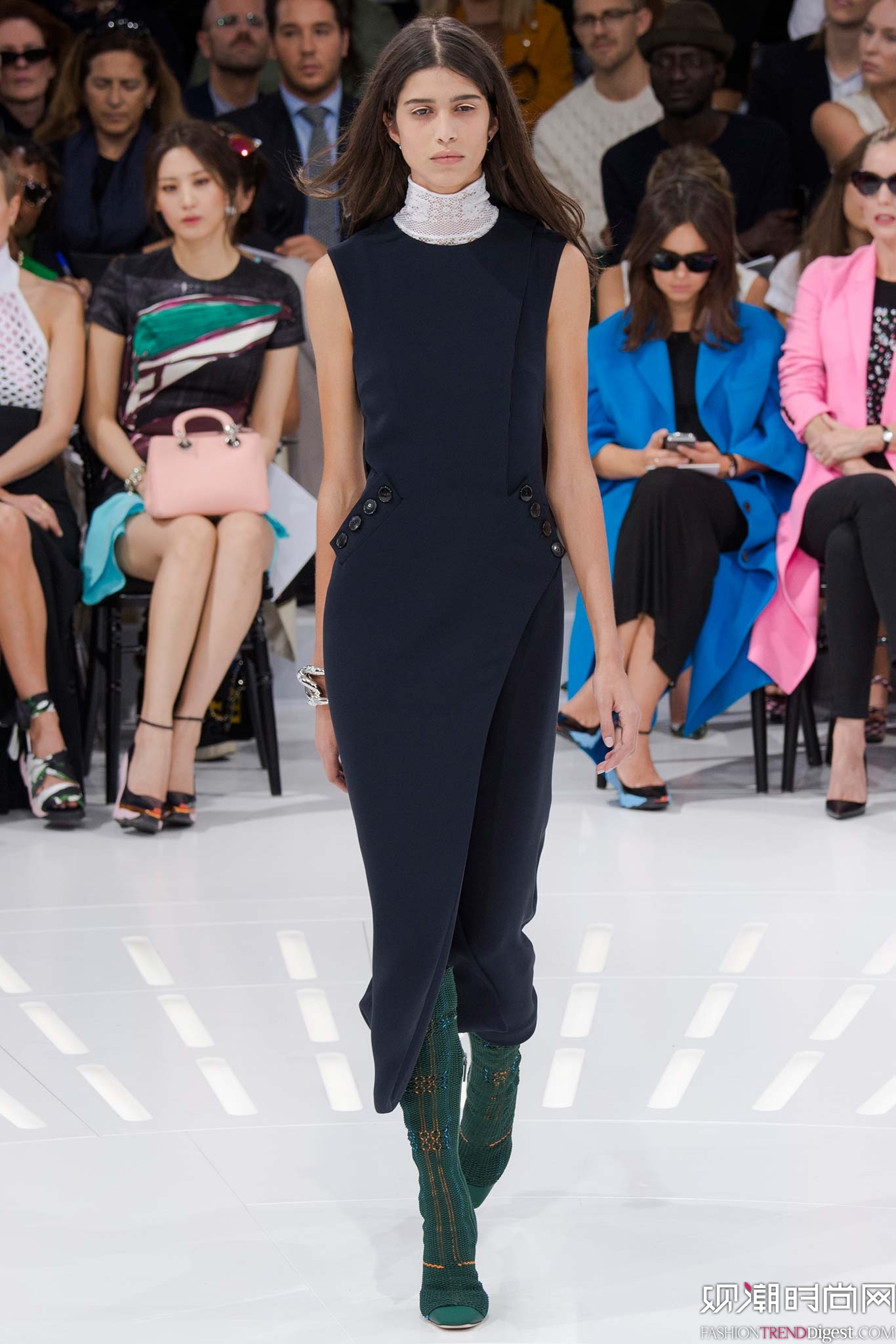 Christian Dior 2015İrbDƬ