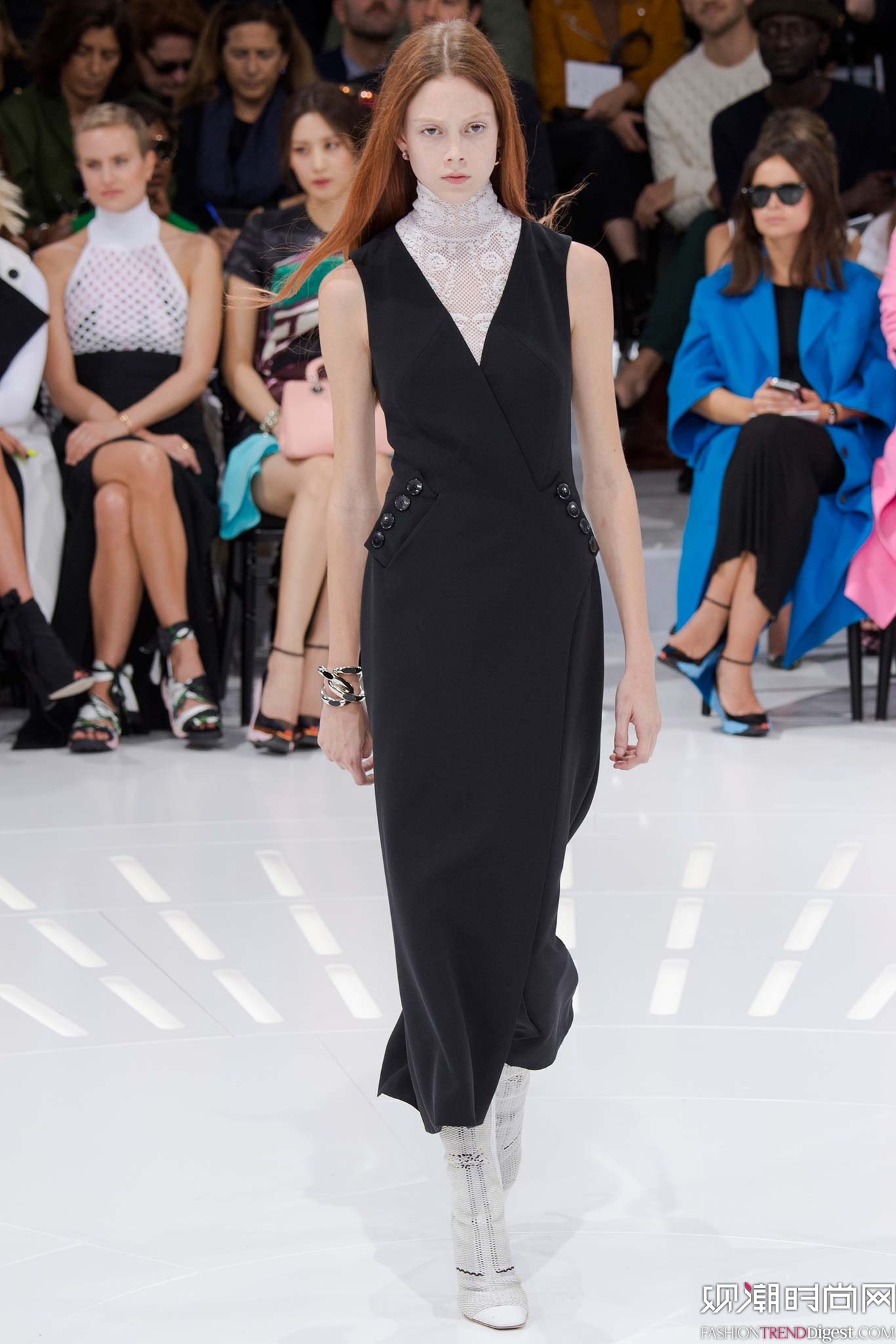 Christian Dior 2015İrbDƬ