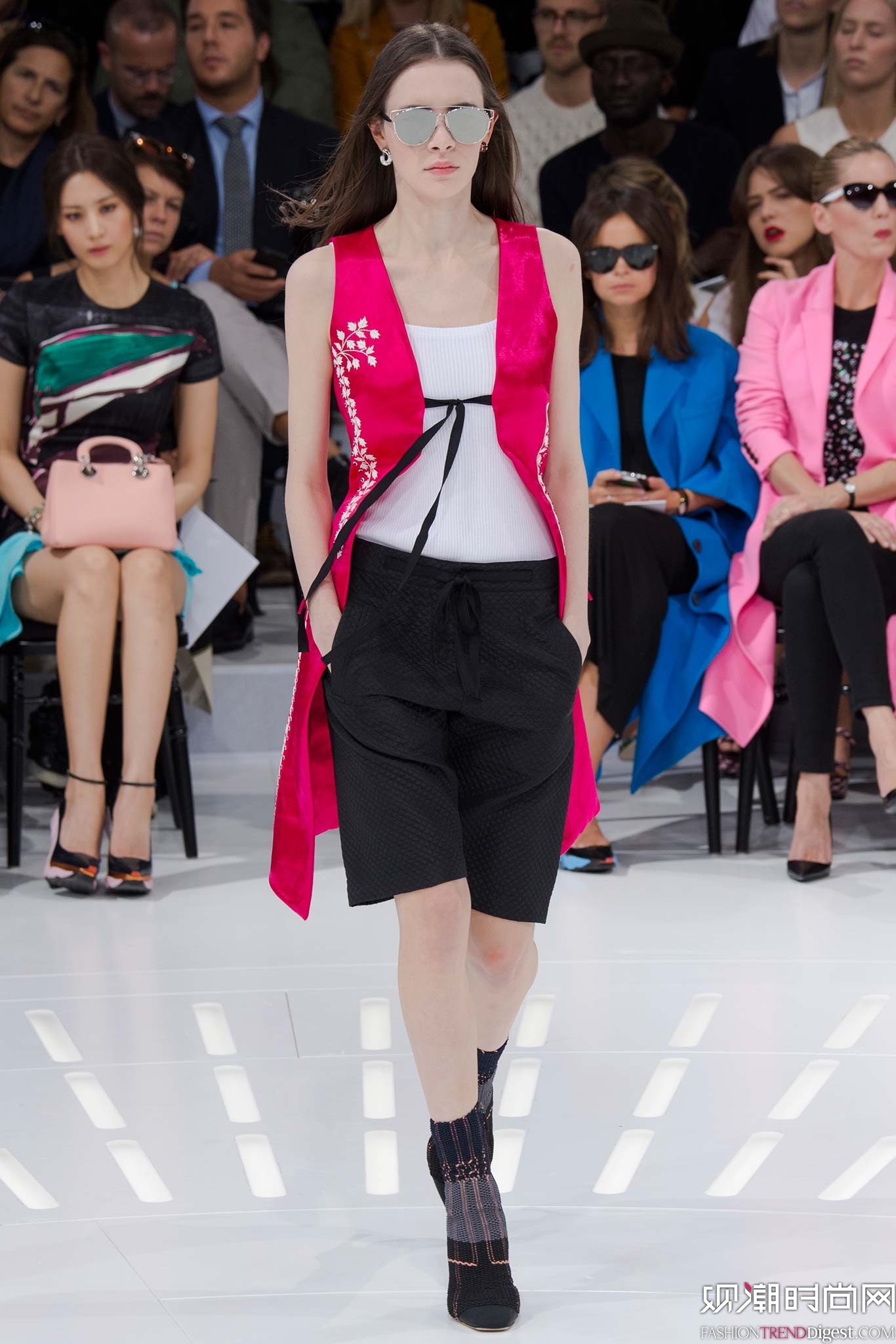 Christian Dior 2015İrbDƬ