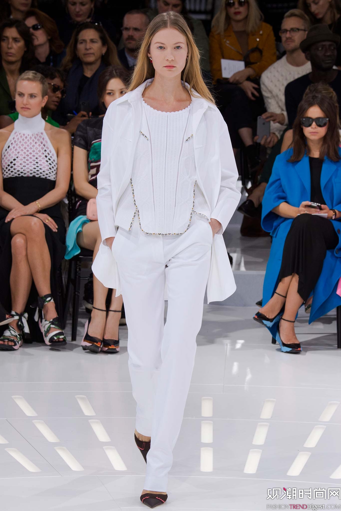 Christian Dior 2015İrbDƬ