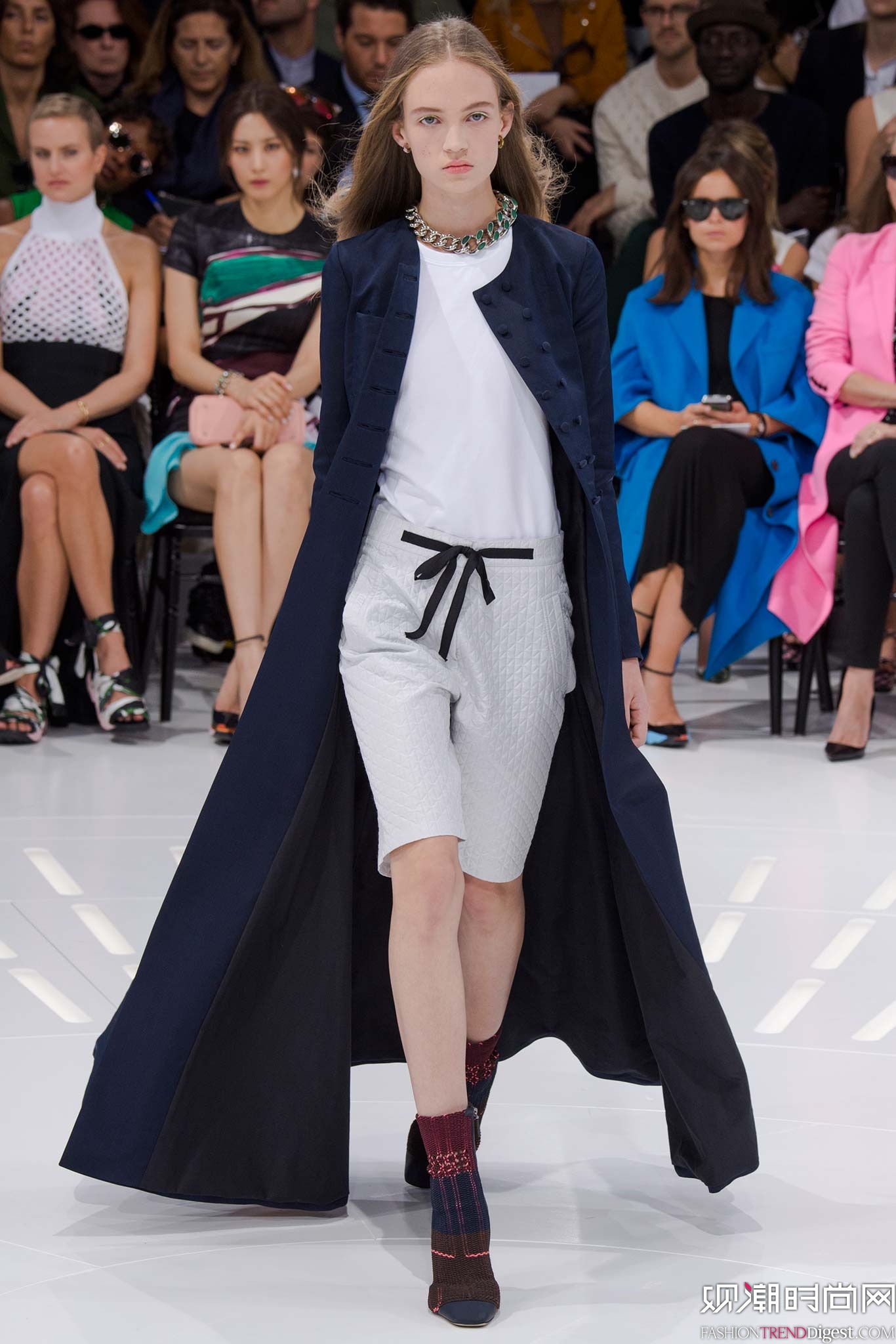 Christian Dior 2015İrbDƬ