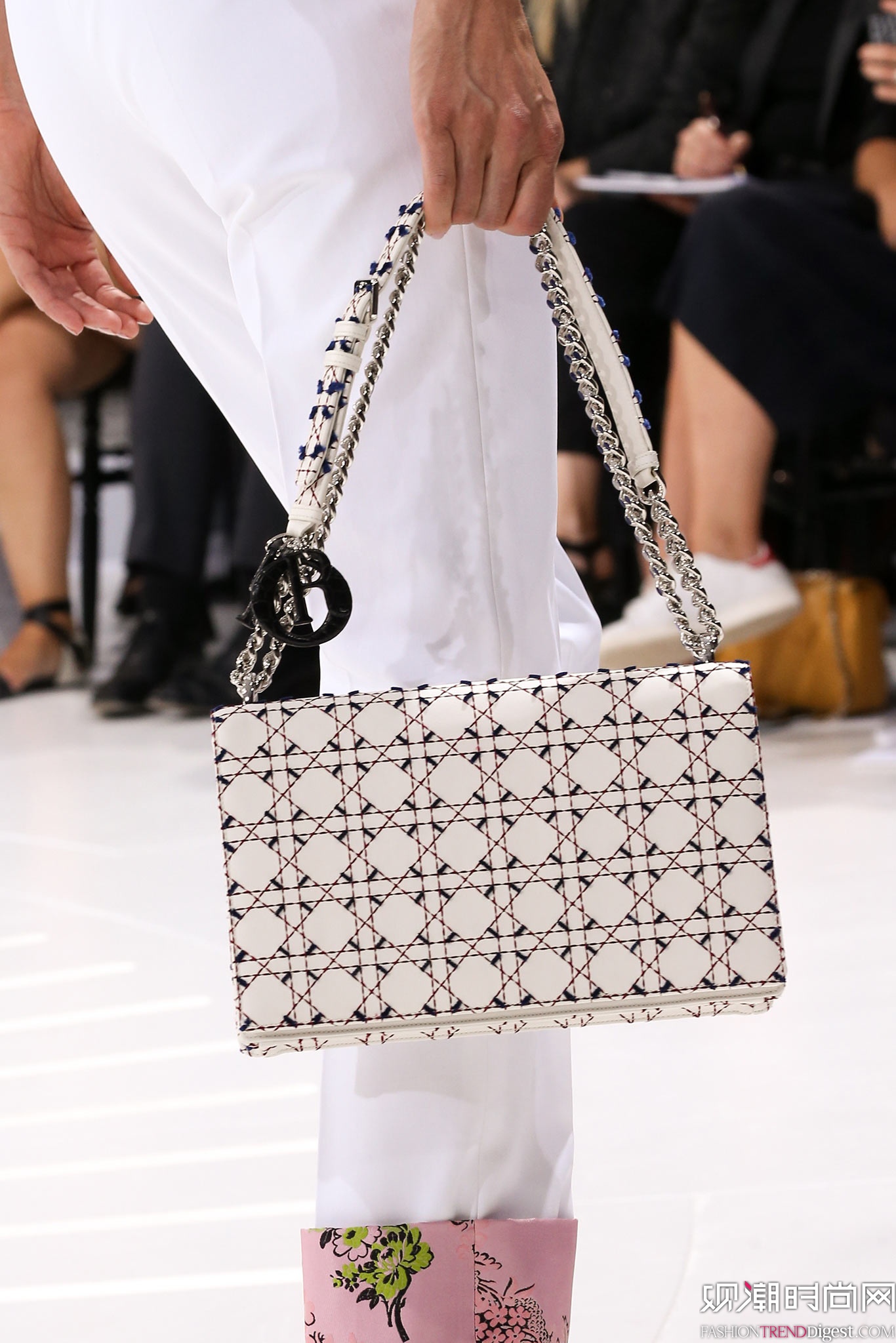 Christian Dior 2015İrbDƬ