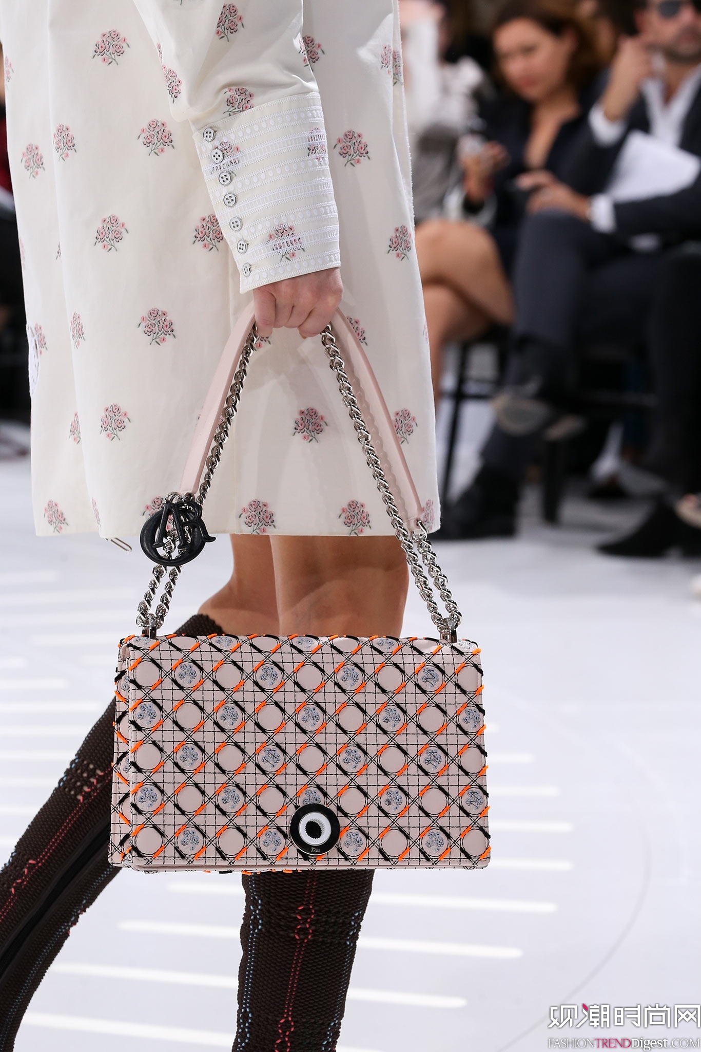 Christian Dior 2015İrbDƬ