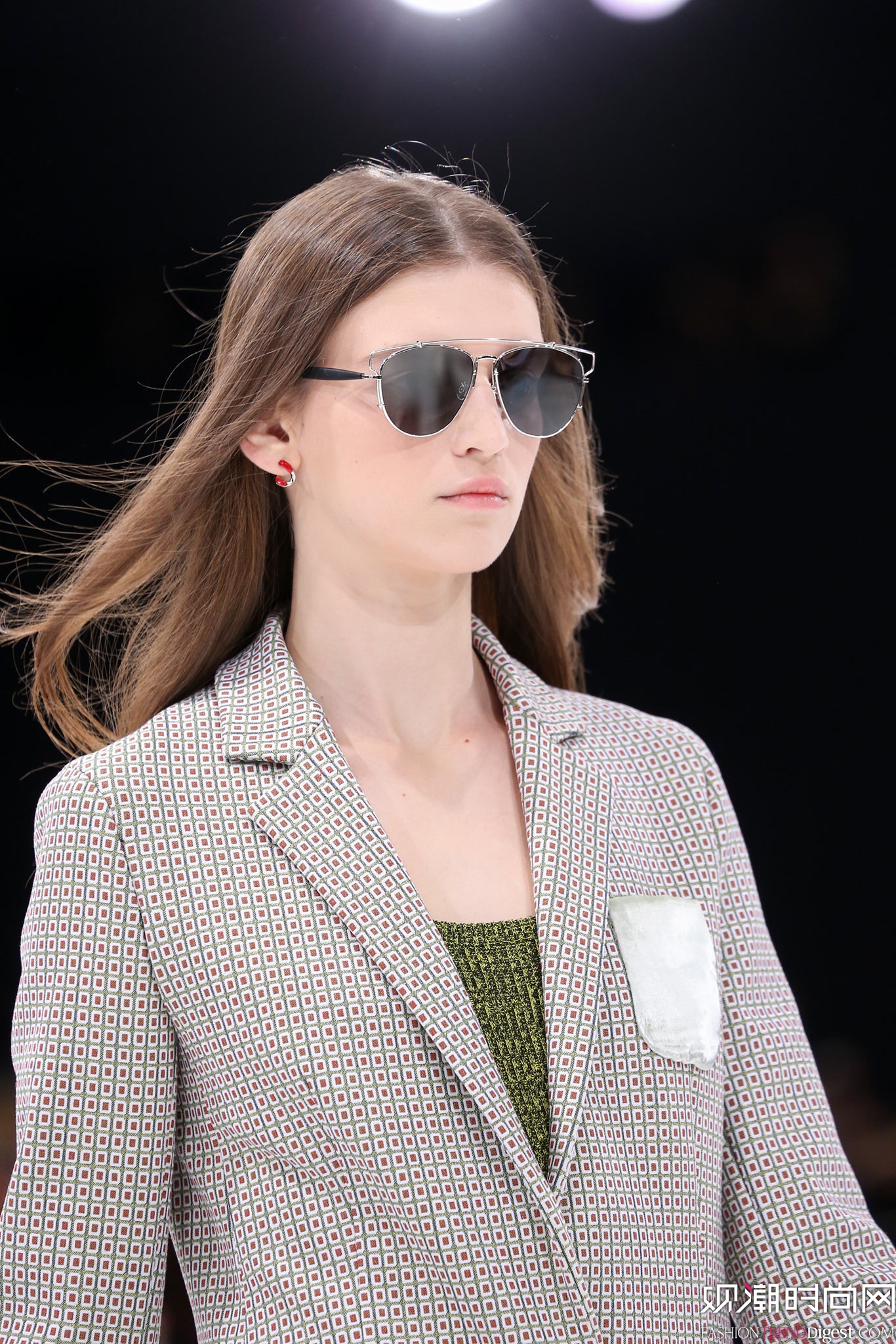Christian Dior 2015İrbDƬ