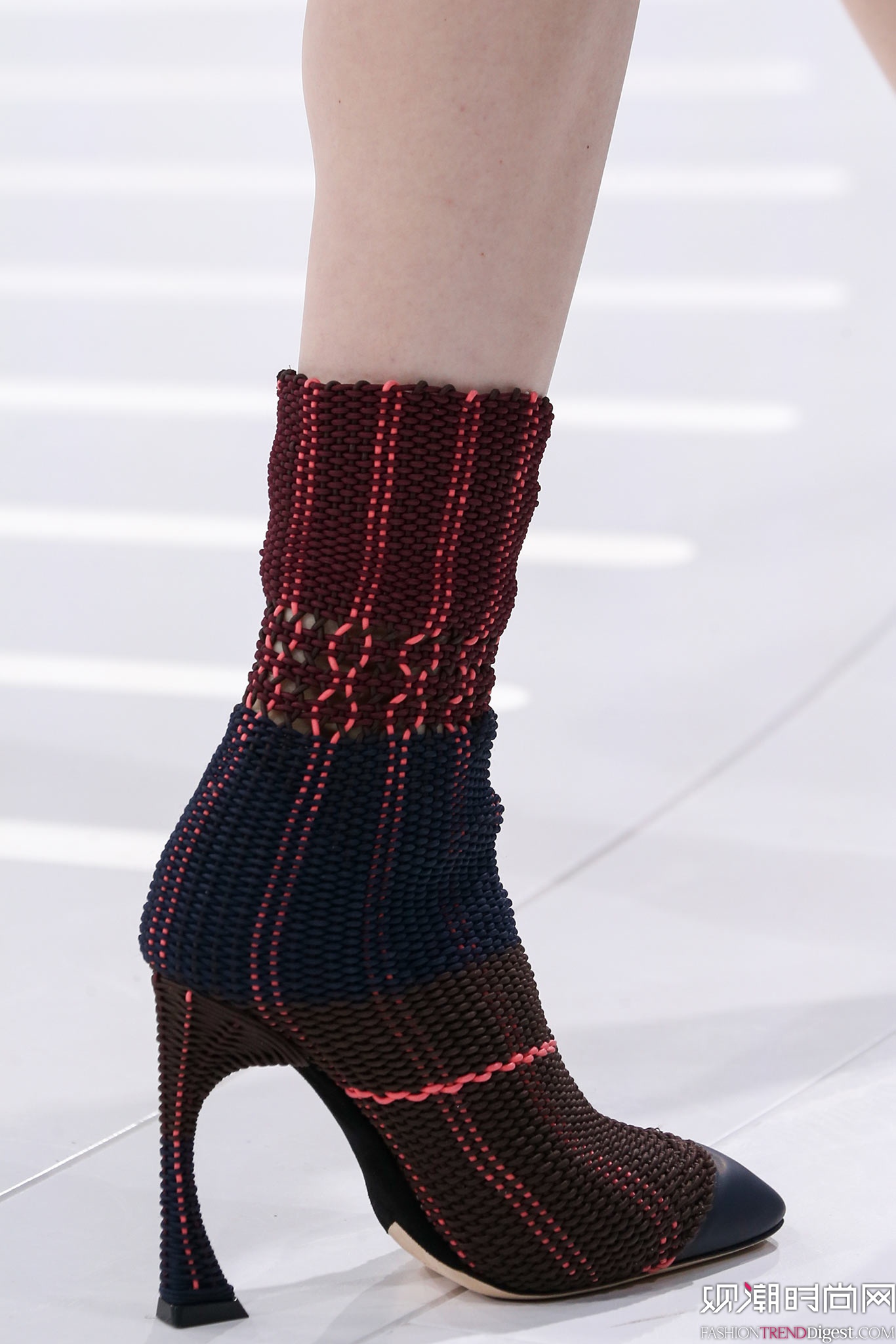 Christian Dior 2015İrbDƬ