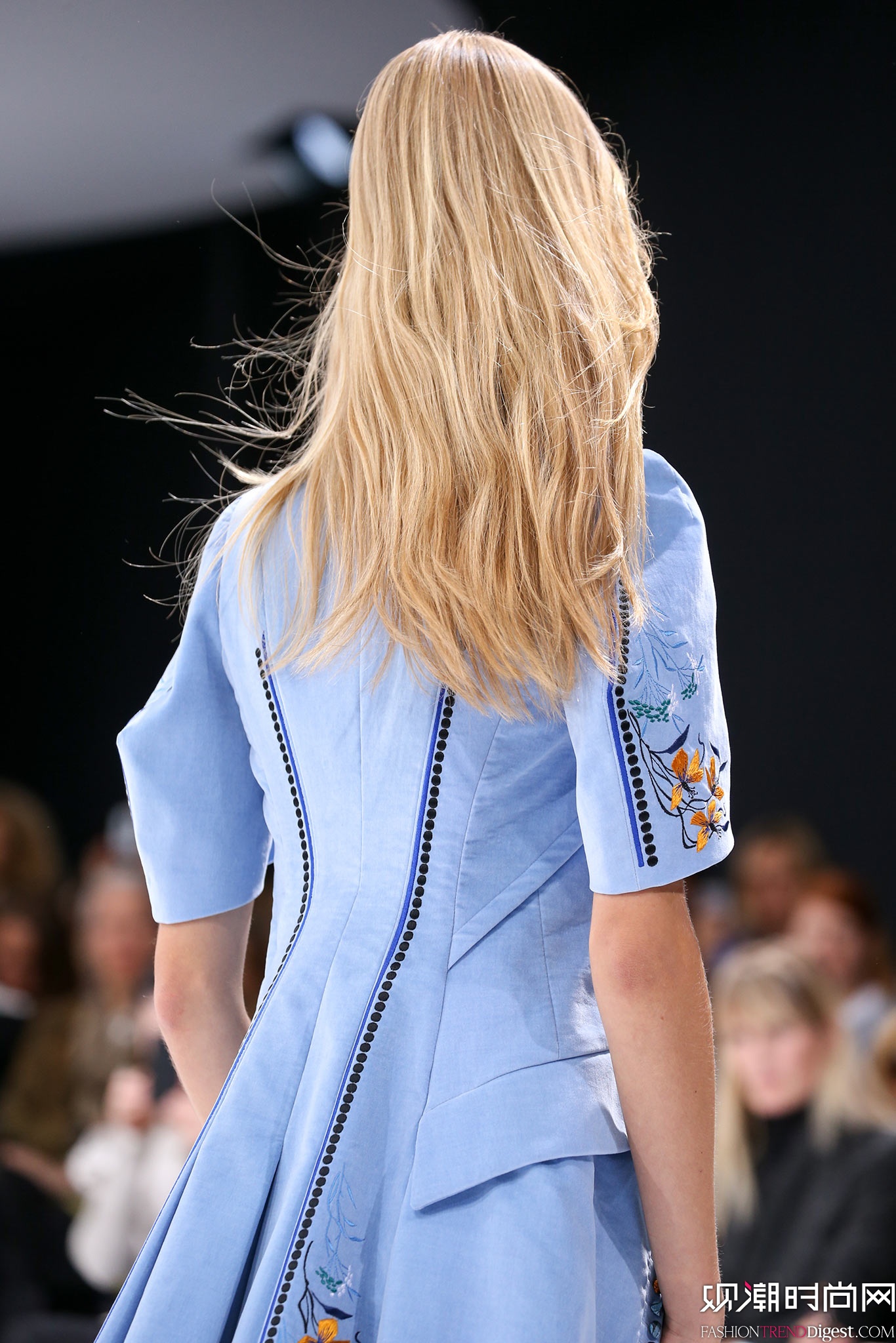 Christian Dior 2015İrbDƬ