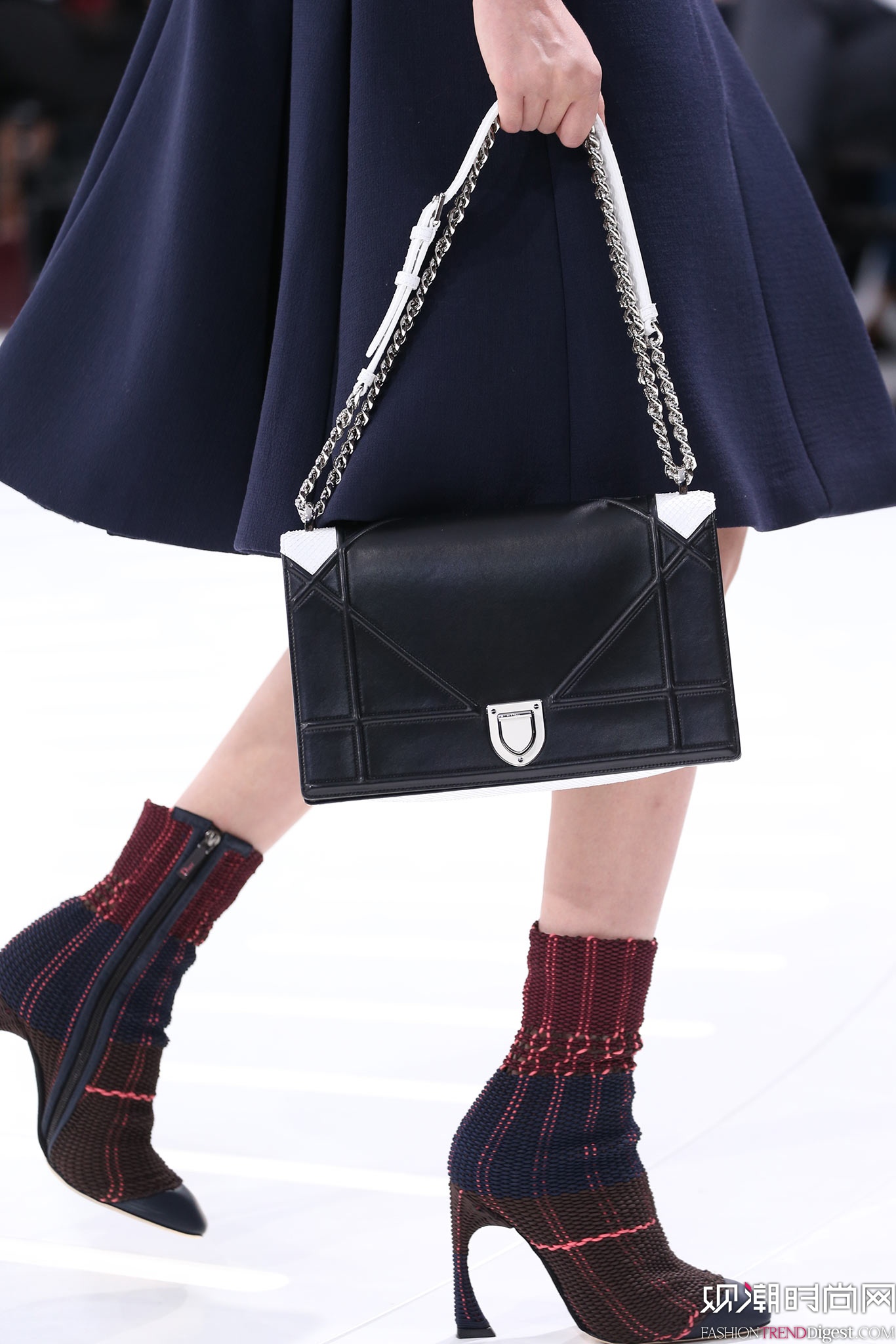 Christian Dior 2015İrbDƬ