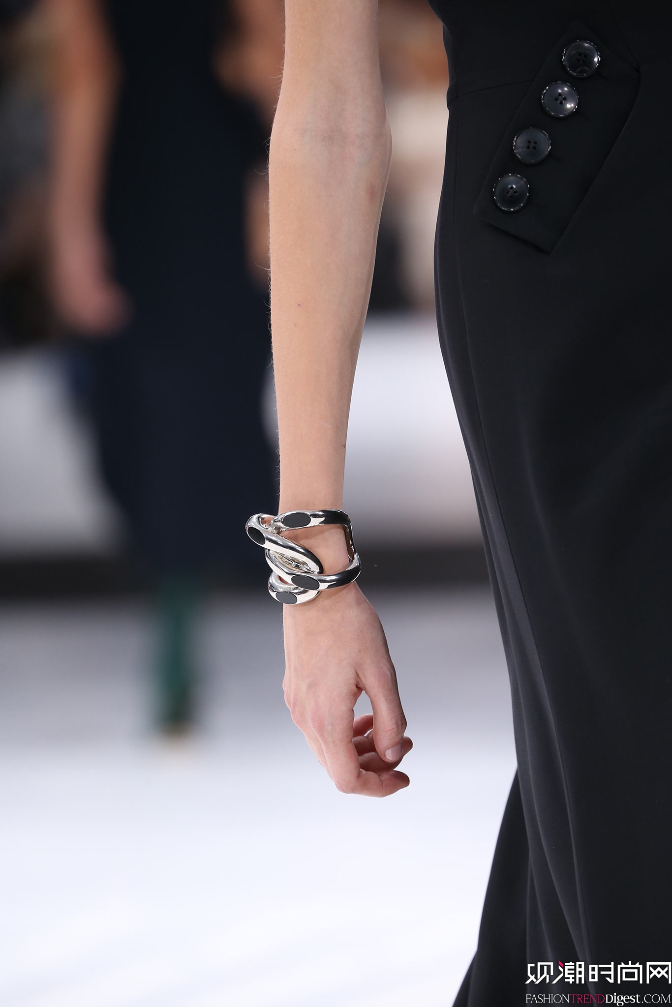 Christian Dior 2015���İ���ʱװ���㳡����ͼƬ