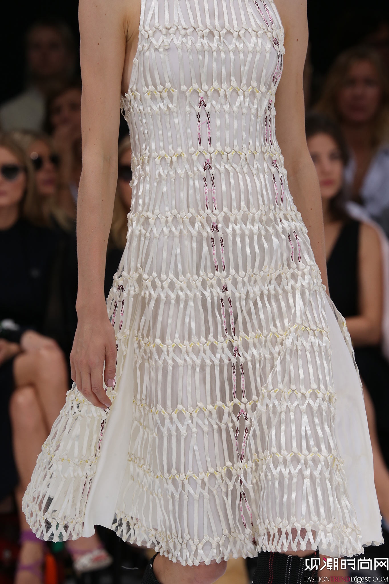 Christian Dior 2015���İ���ʱװ���㳡����ͼƬ
