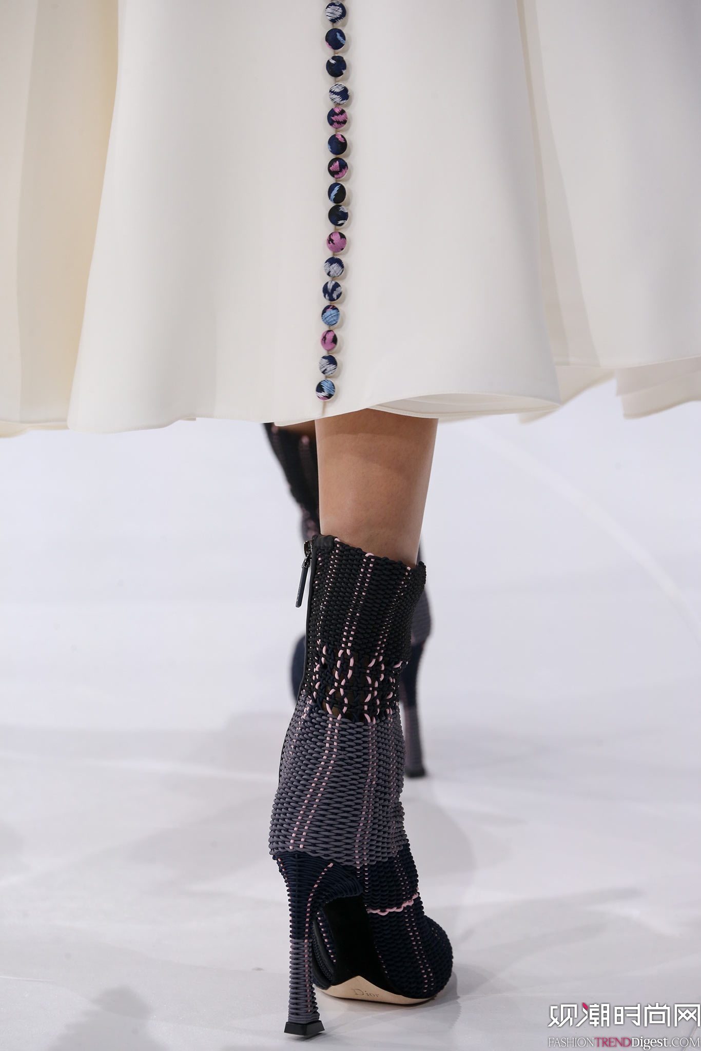 Christian Dior 2015İrbDƬ