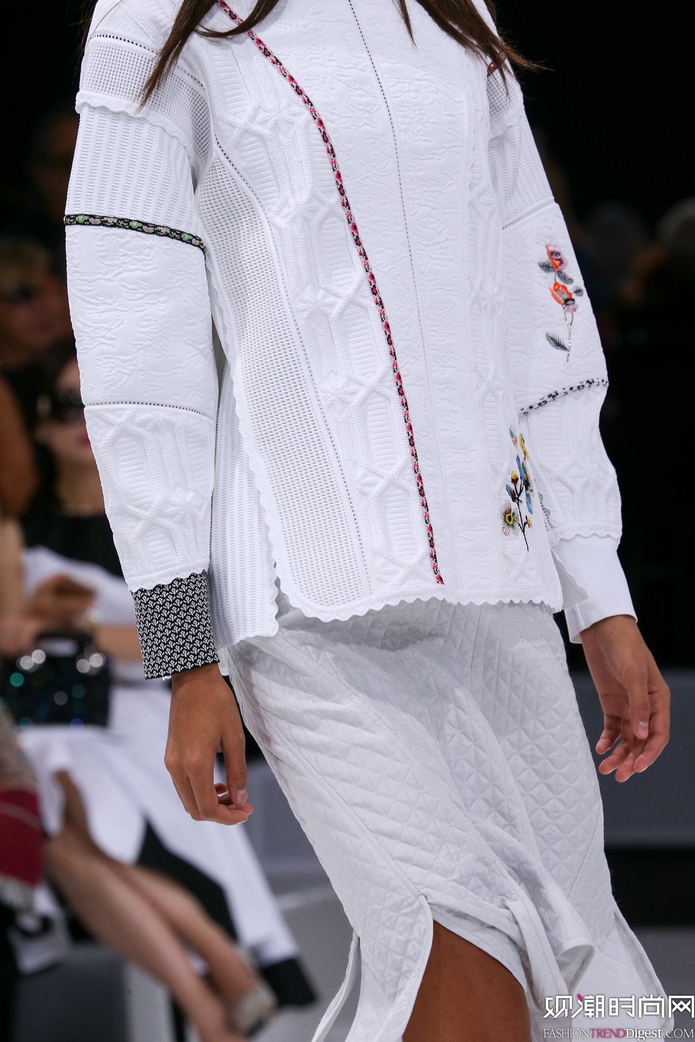 Christian Dior 2015İrbDƬ