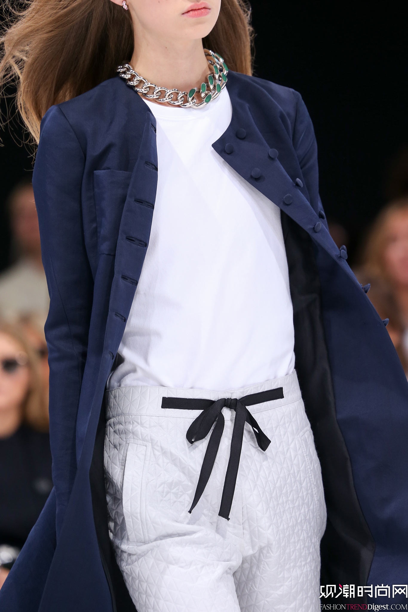 Christian Dior 2015İrbDƬ
