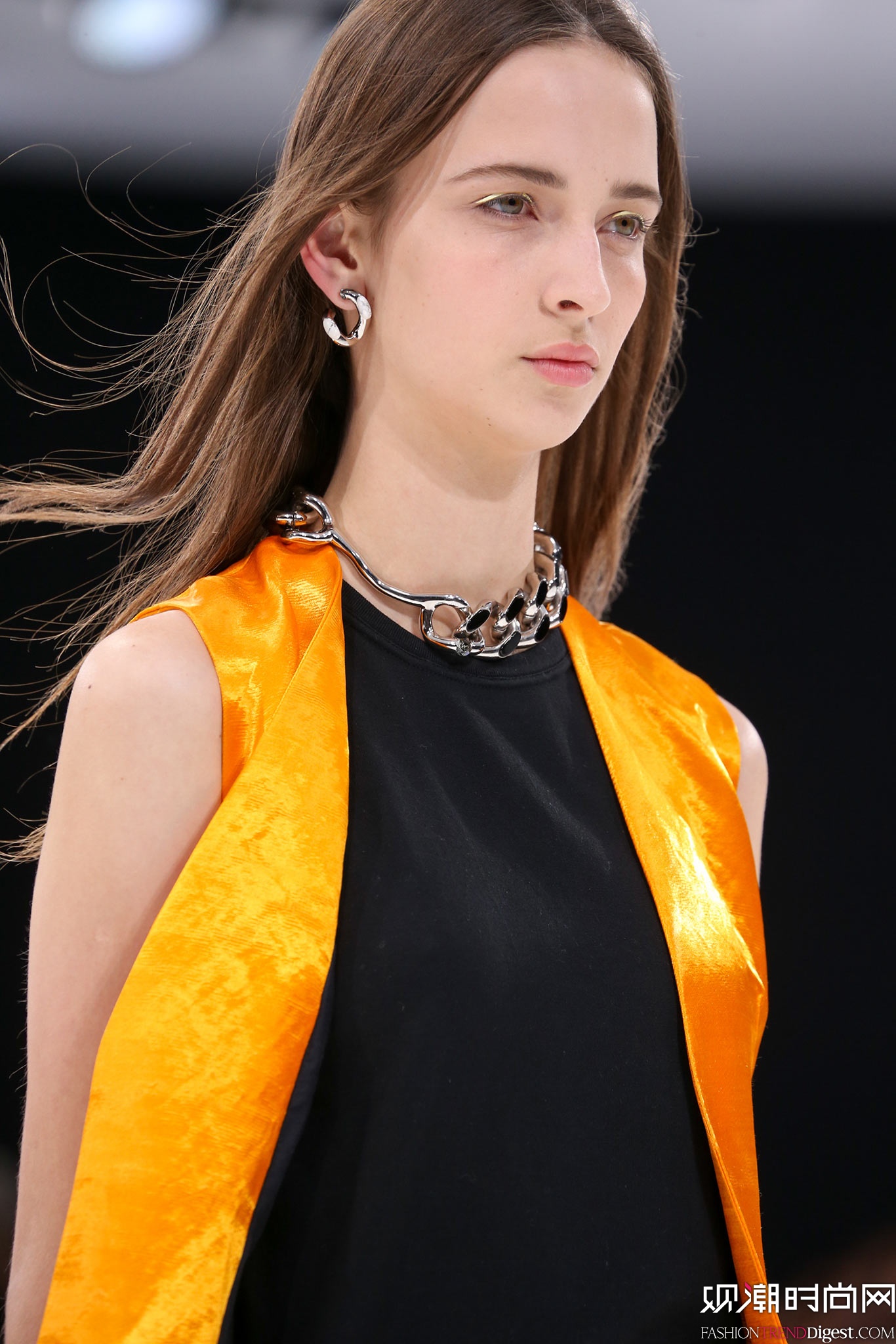 Christian Dior 2015İrbDƬ