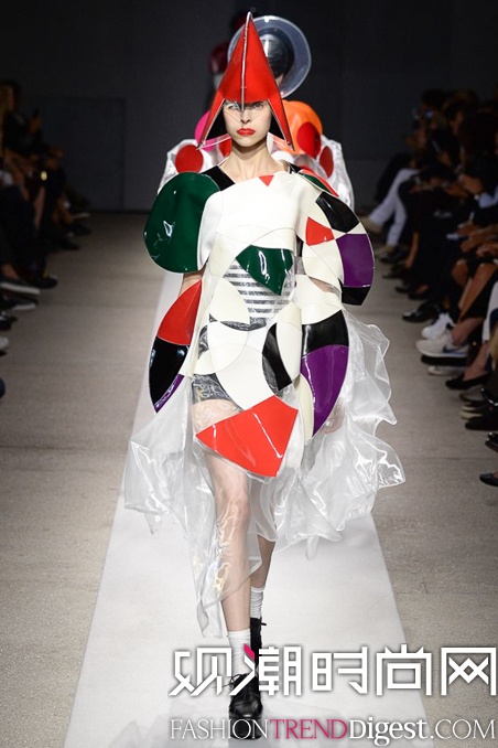 Junya Watanabe 2015İr(sh)b(chng)DƬ