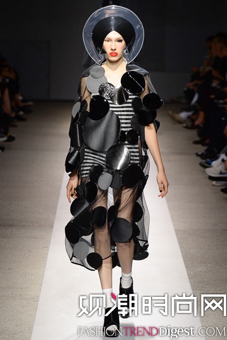 junya watanabe 2015春夏巴黎时装周秀场