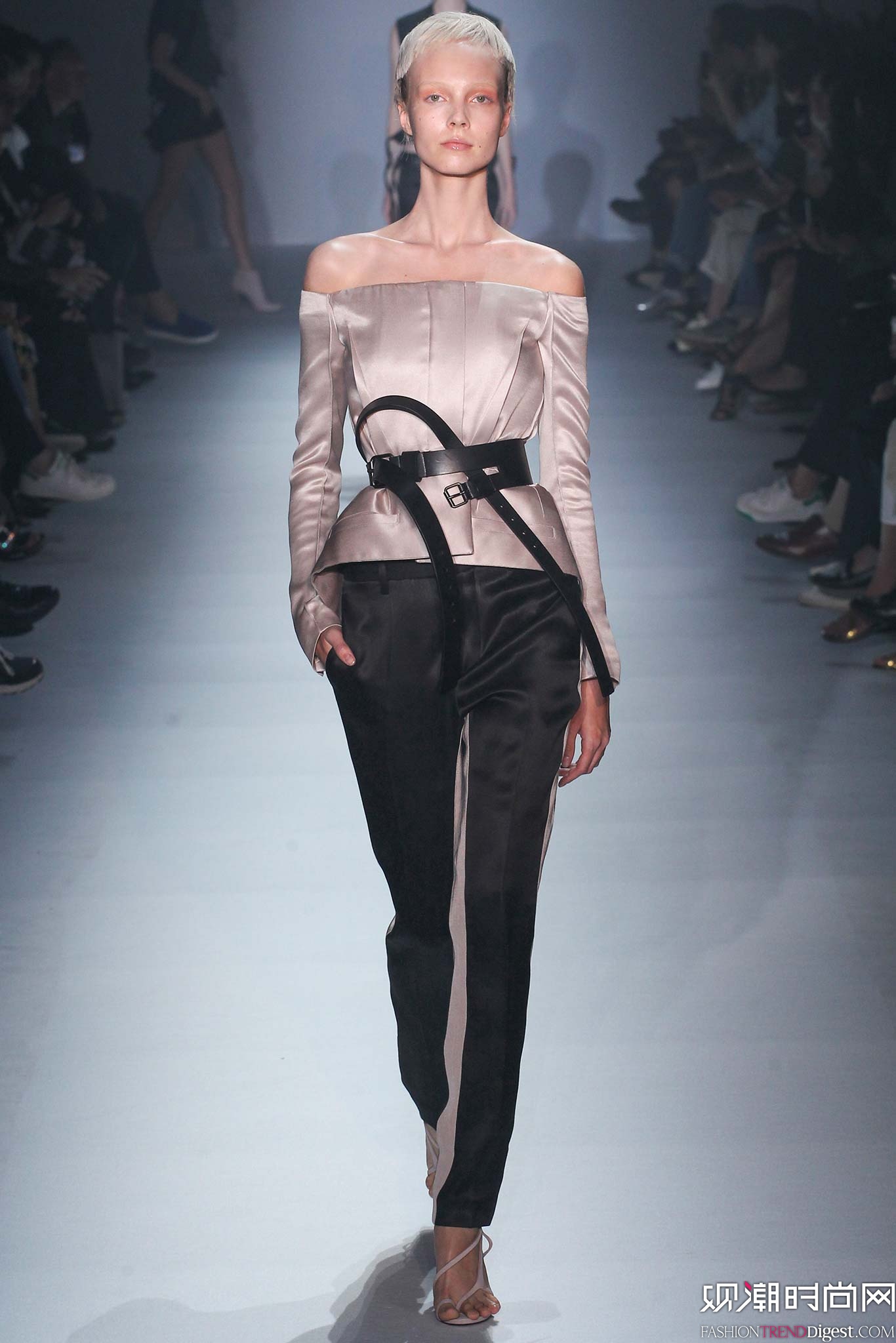 Haider Ackermann 2015İʱװ㳡ͼƬ