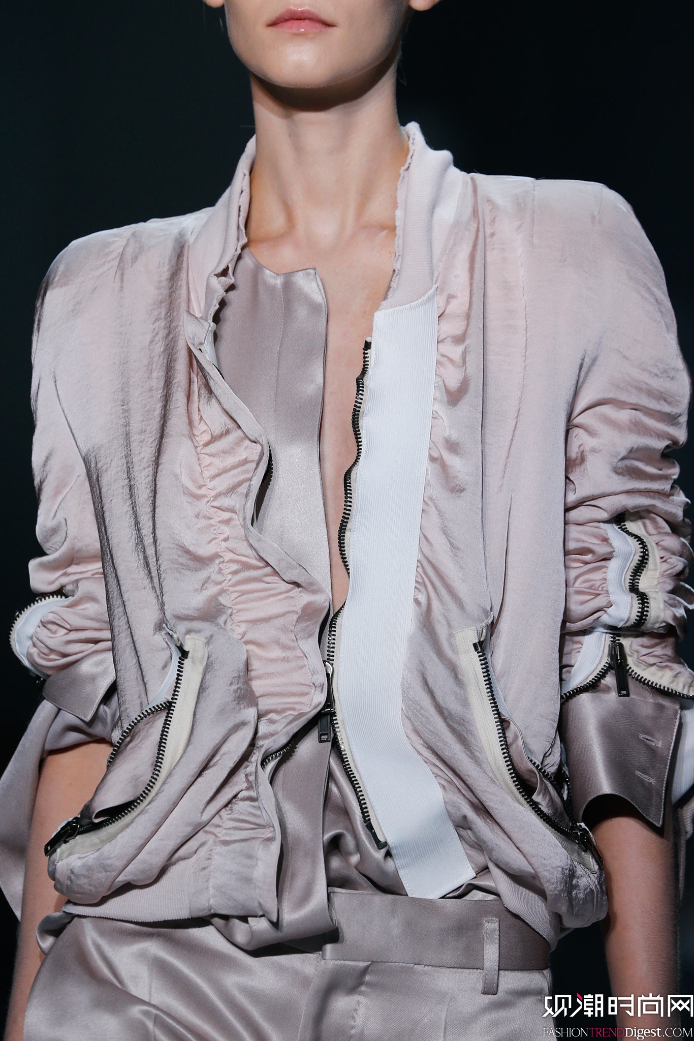 Haider Ackermann 2015İʱװ㳡ͼƬ