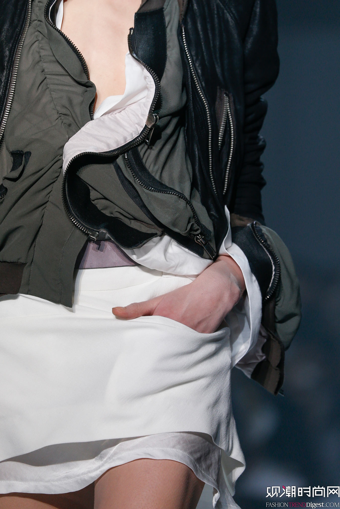 Haider Ackermann 2015İrbDƬ