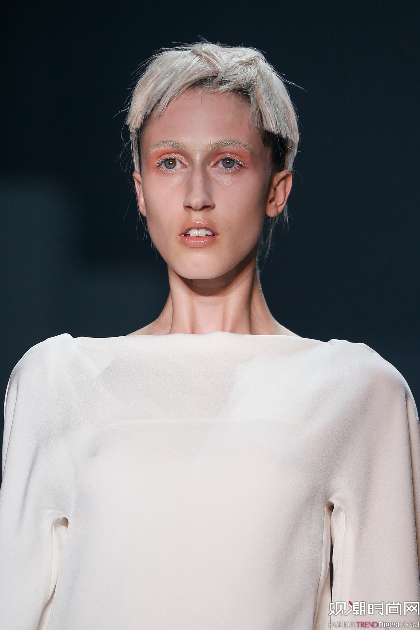 Haider Ackermann 2015İrbDƬ