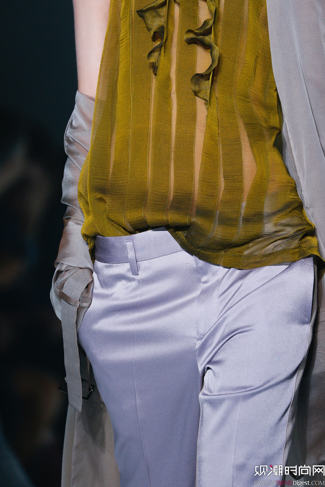 Haider Ackermann 2015İrbDƬ