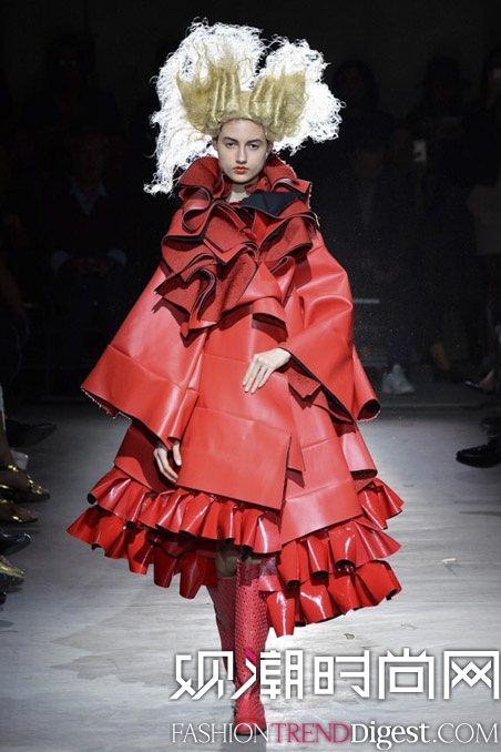 Comme Des Garçons 2015İŮװ㳡ͼƬ