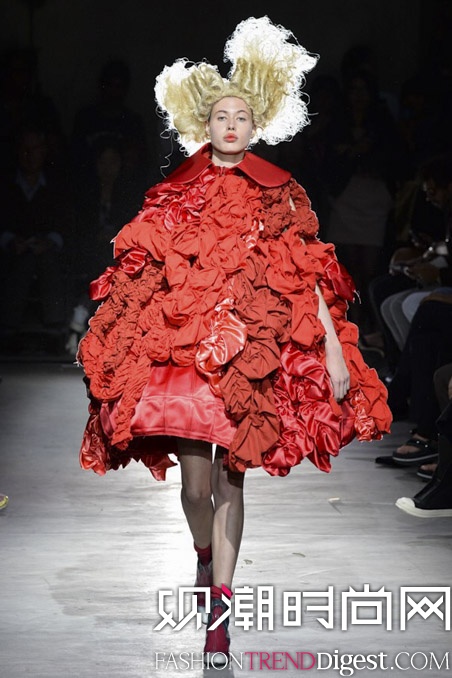 Comme Des Garçons 2015İŮװ㳡ͼƬ