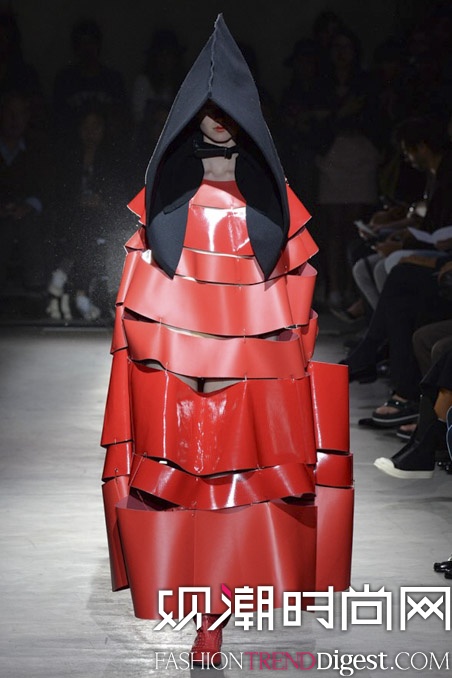 Comme Des Garçons 2015İŮװ㳡ͼƬ