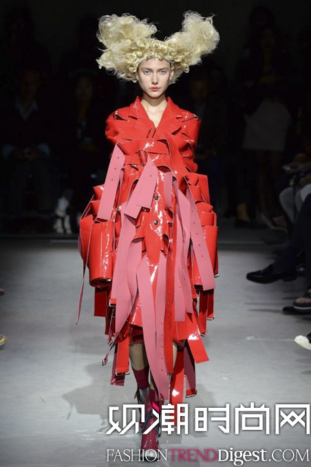 Comme Des Garçons 2015İŮװ㳡ͼƬ