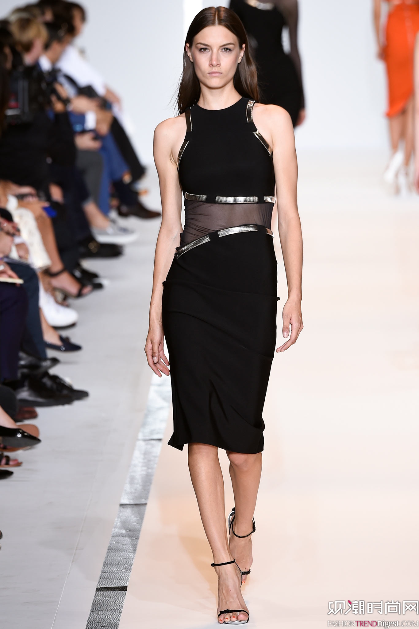 Mugler 2015İʱװ㳡ͼƬ