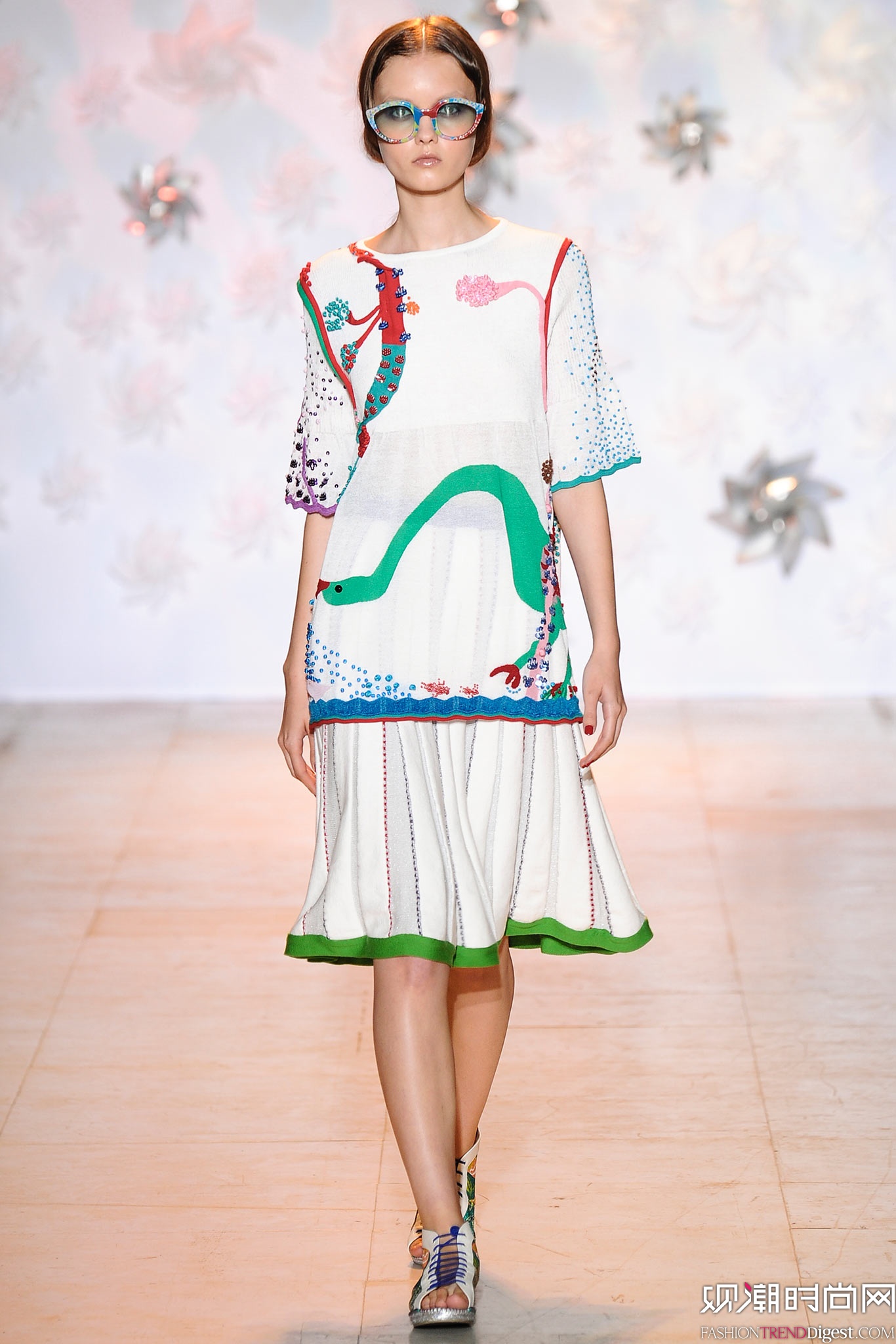 Tsumori Chisato 2015İʱװŮװ㳡ͼƬ