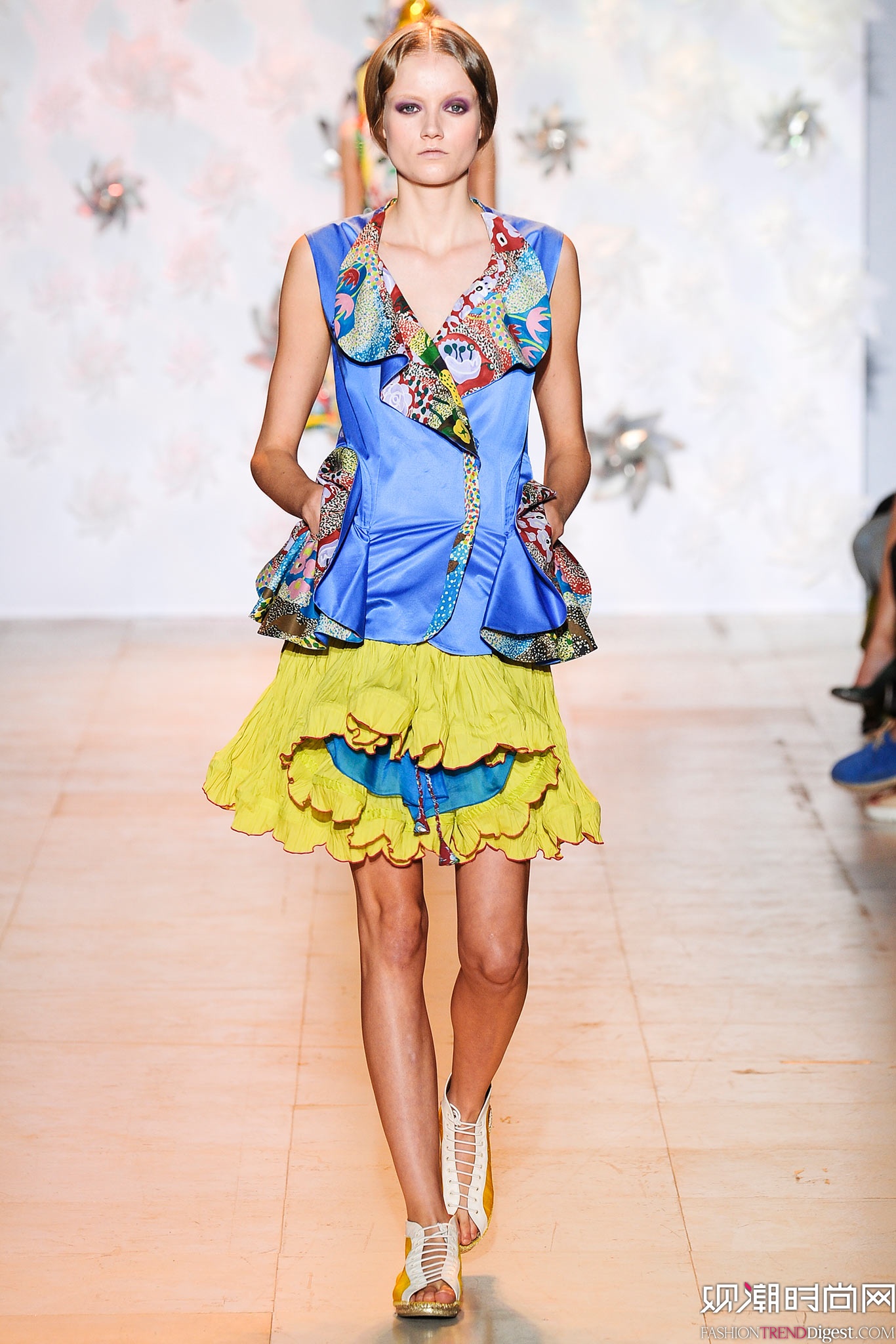 Tsumori Chisato 2015İʱװŮװ㳡ͼƬ