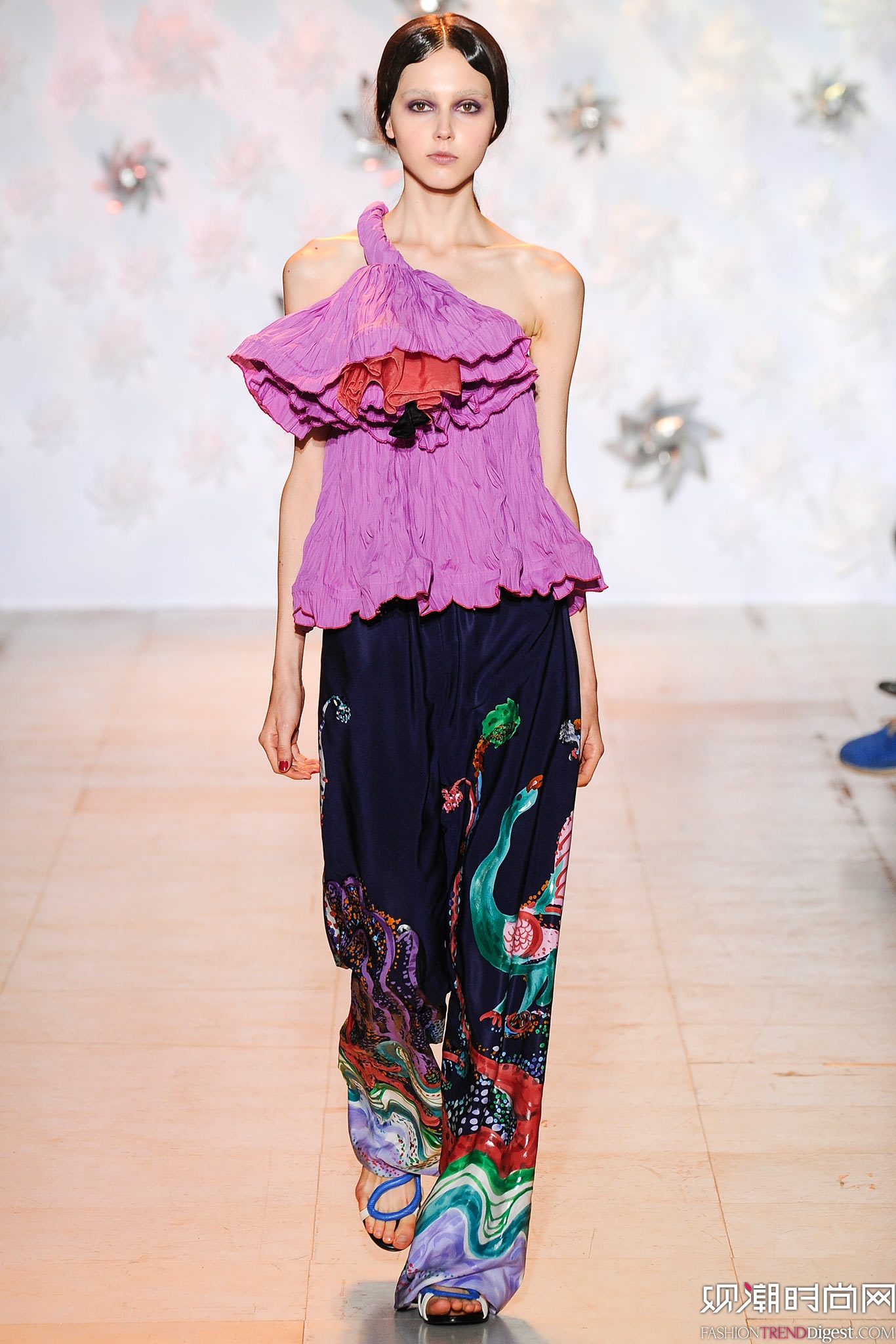 Tsumori Chisato 2015İʱװŮװ㳡ͼƬ