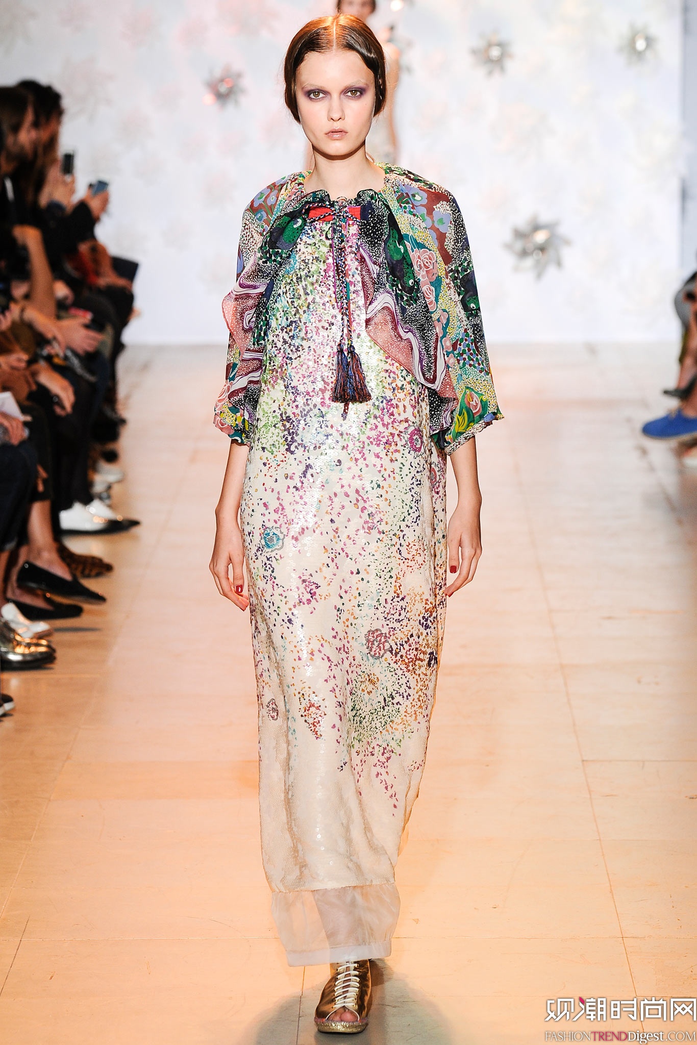 Tsumori Chisato 2015İʱװŮװ㳡ͼƬ