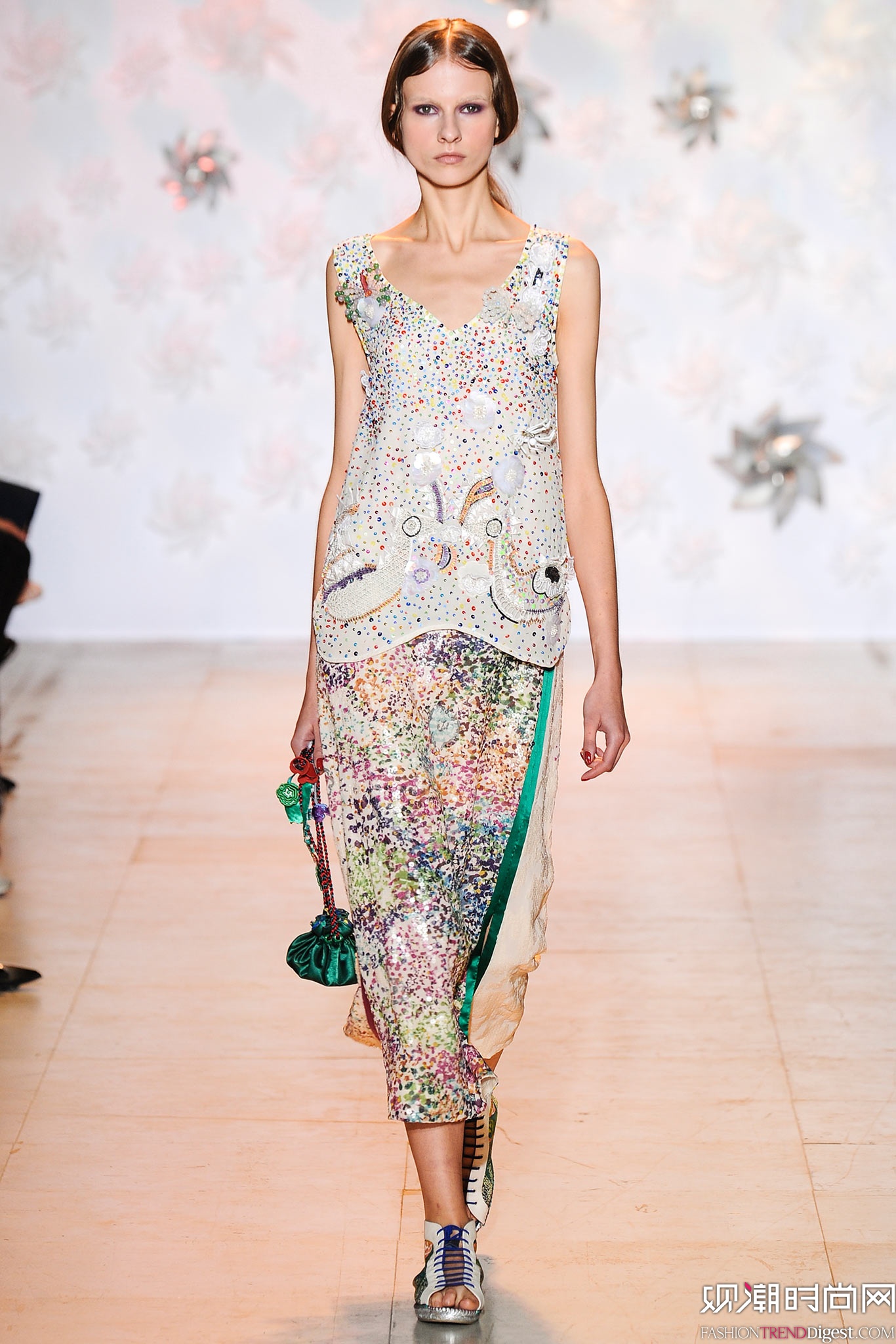 Tsumori Chisato 2015İʱװŮװ㳡ͼƬ