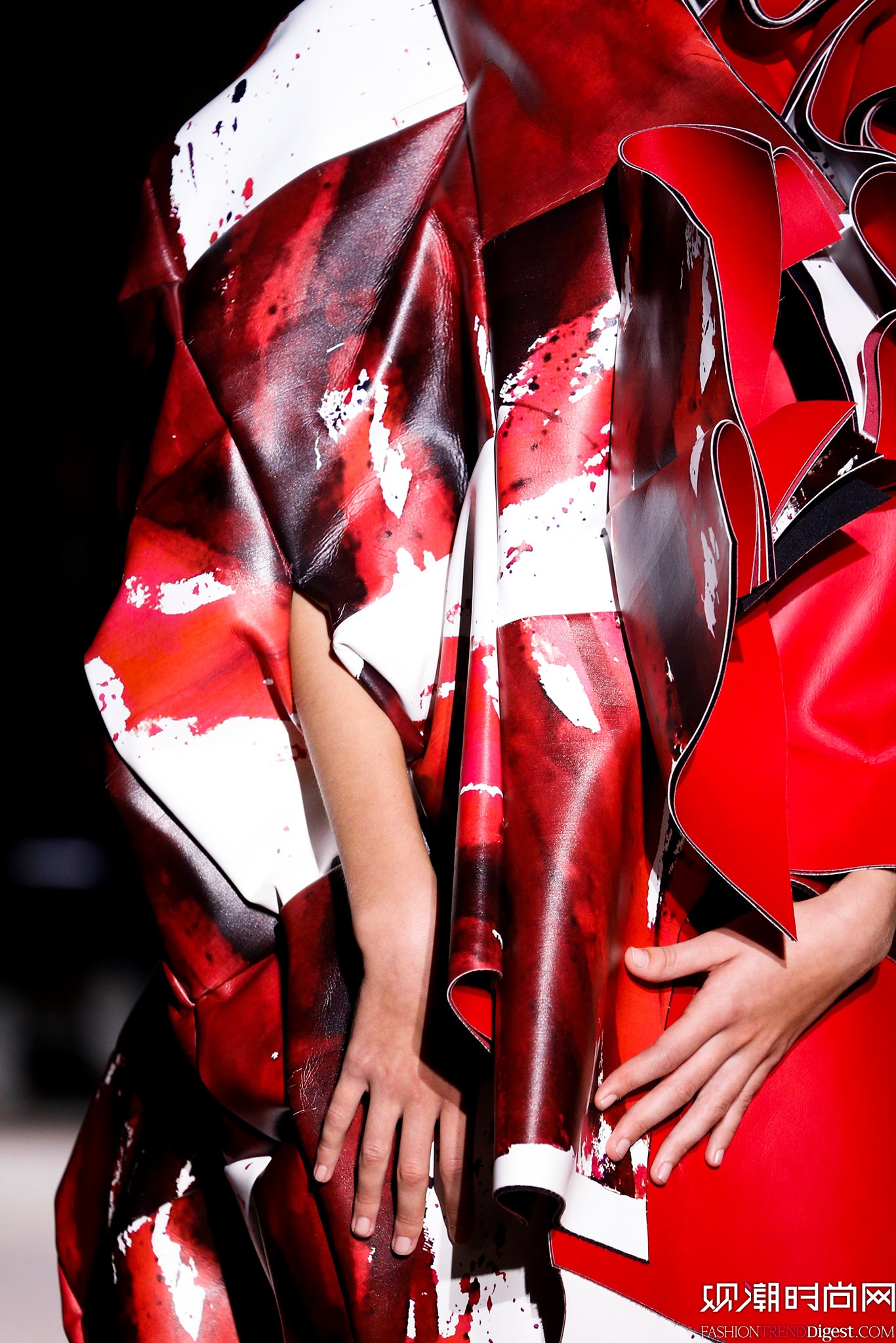 Comme Des Garçons 2015İŮװ㳡ͼƬ