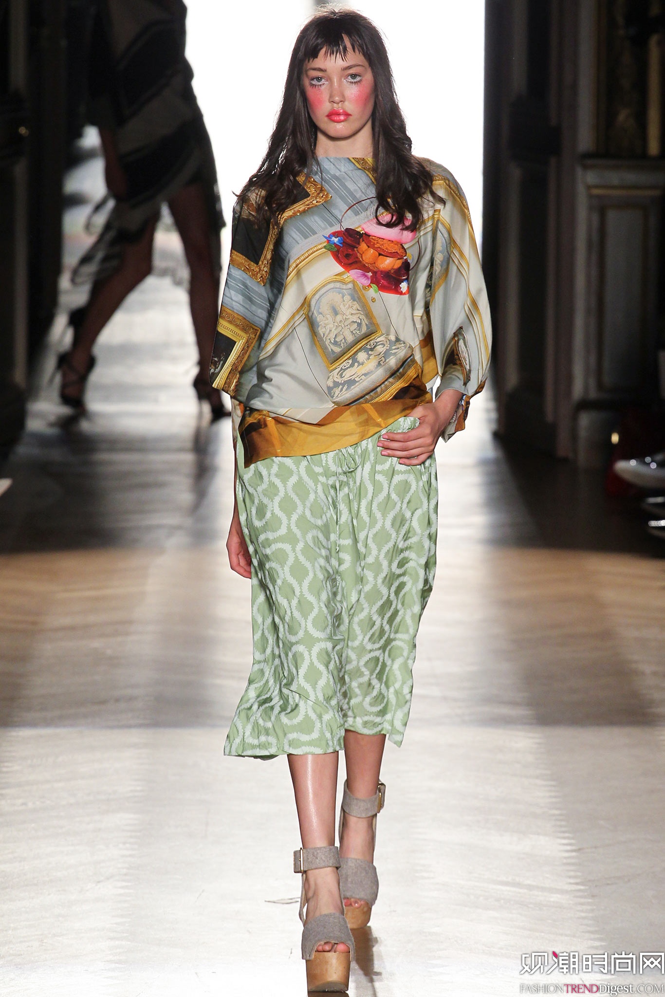 Vivienne Westwood 2015İrbDƬ