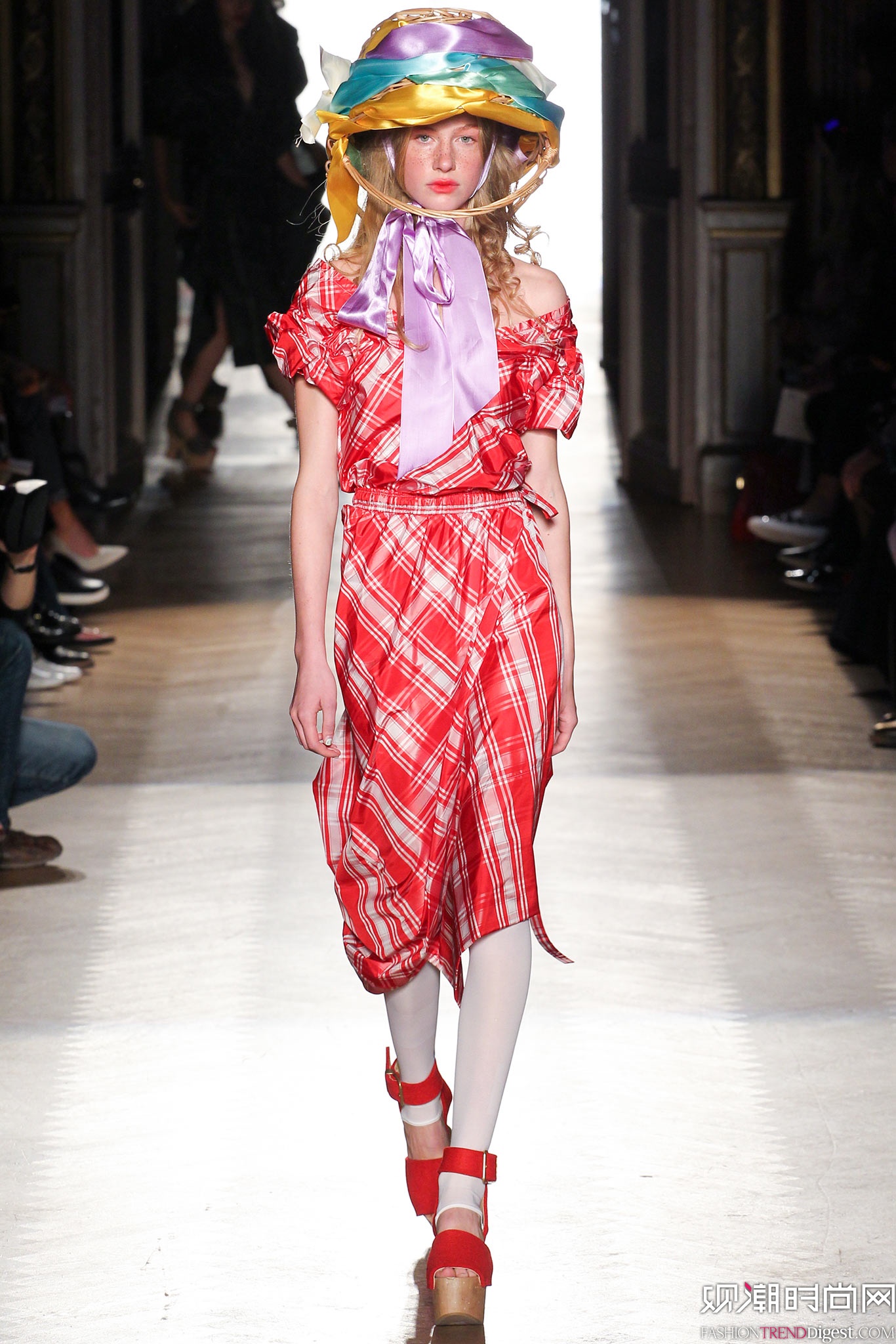 Vivienne Westwood 2015İr(sh)bDƬ