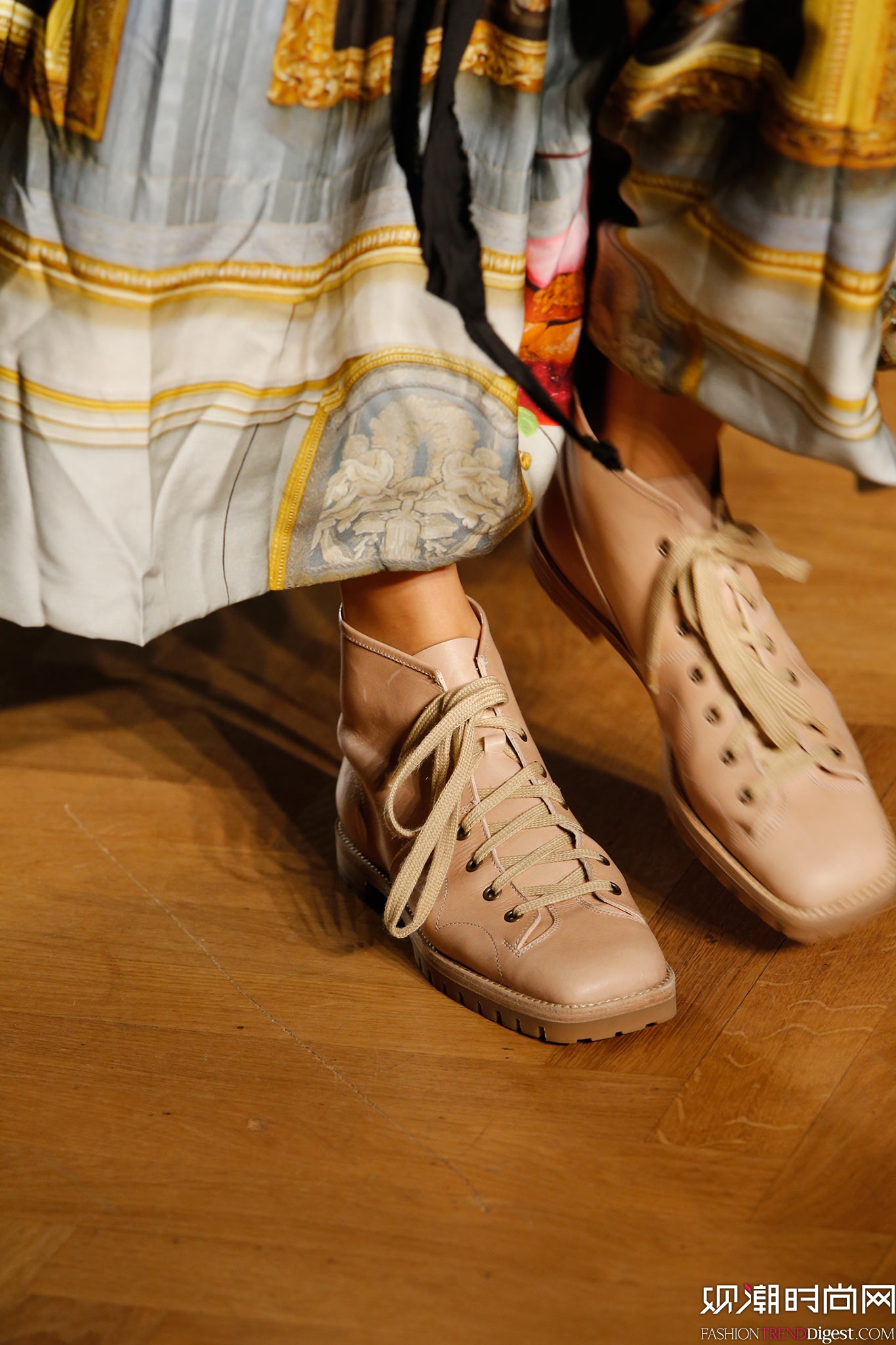 Vivienne Westwood 2015���İ���ʱװ���㳡����ͼƬ