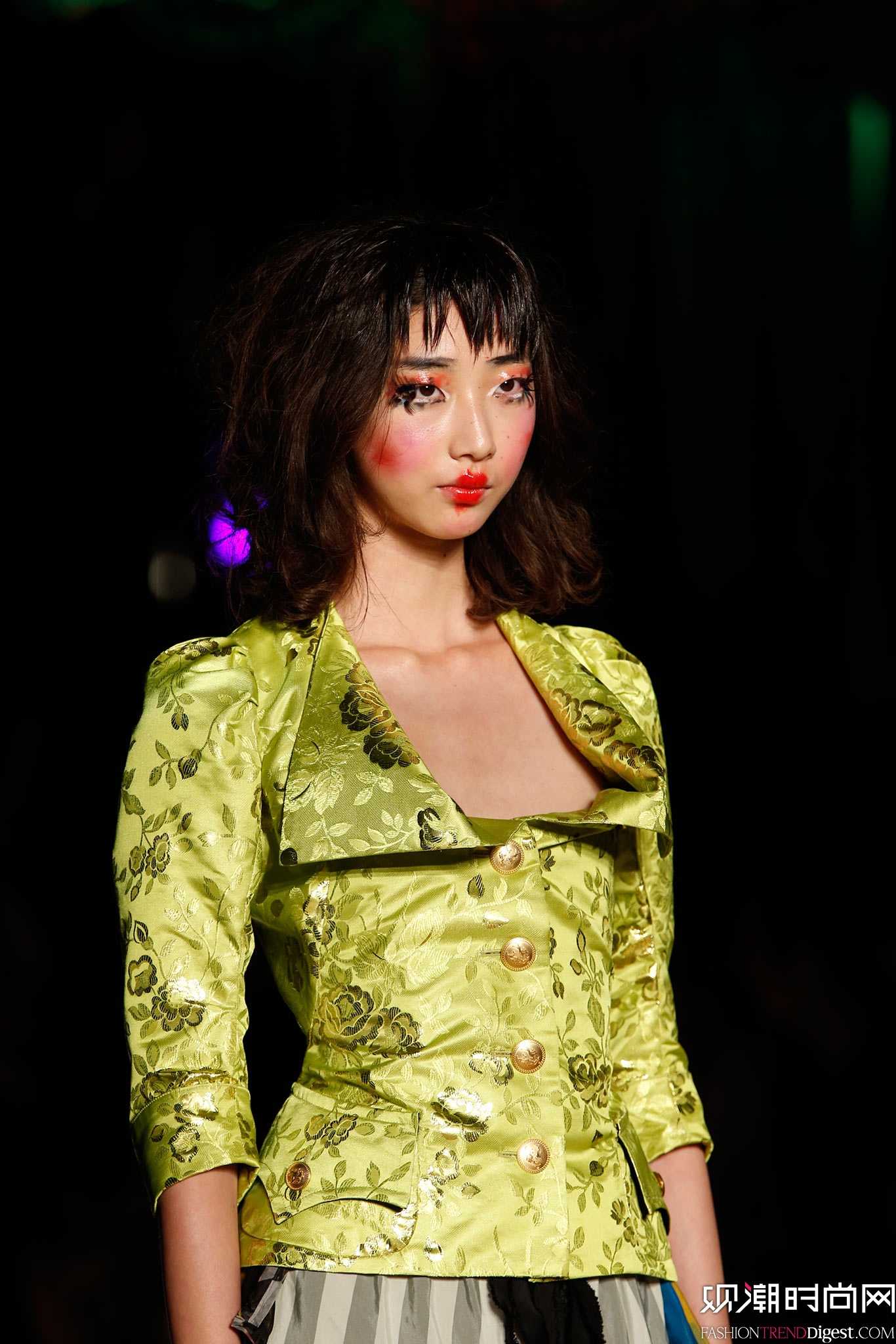 Vivienne Westwood 2015���İ���ʱװ���㳡����ͼƬ