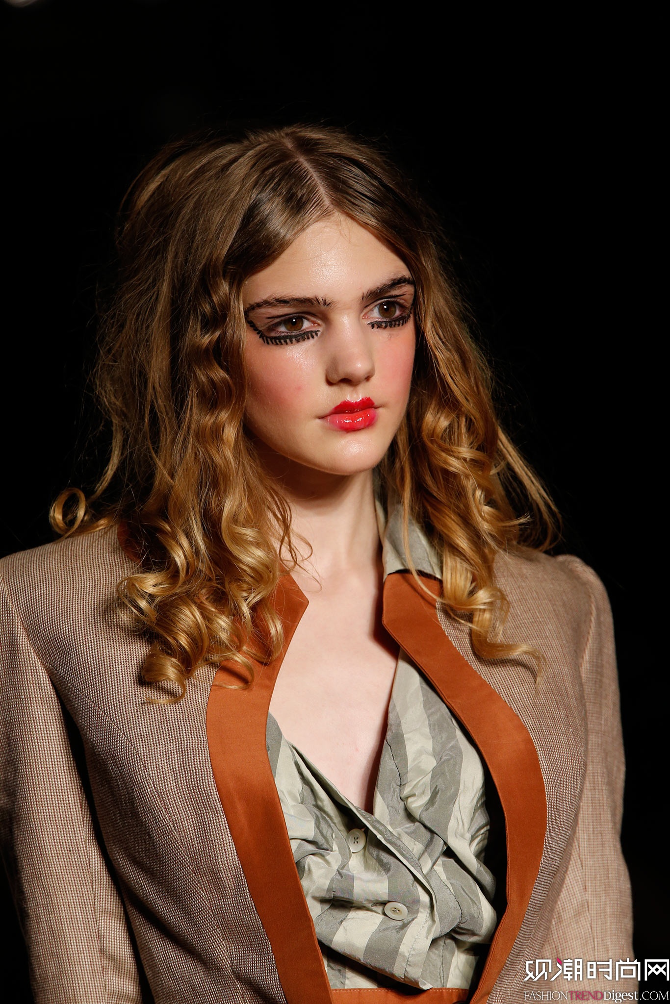 Vivienne Westwood 2015���İ���ʱװ���㳡����ͼƬ