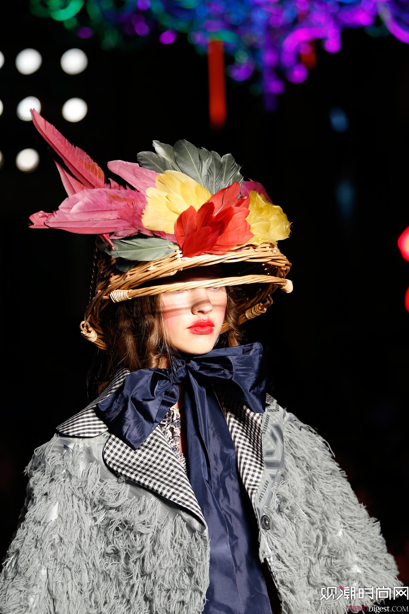 Vivienne Westwood 2015���İ���ʱװ���㳡����ͼƬ