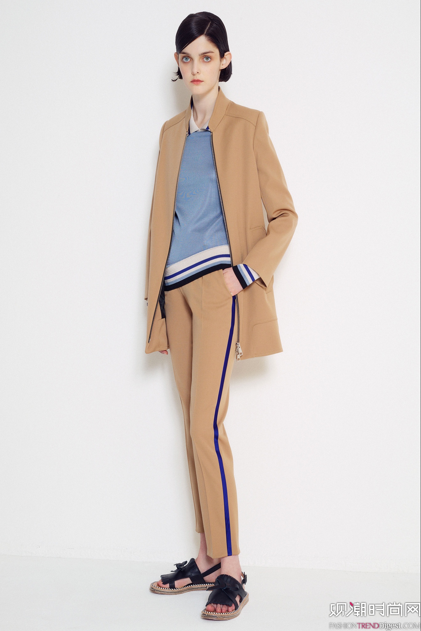 Bouchra Jarrar 2015İrbDƬ