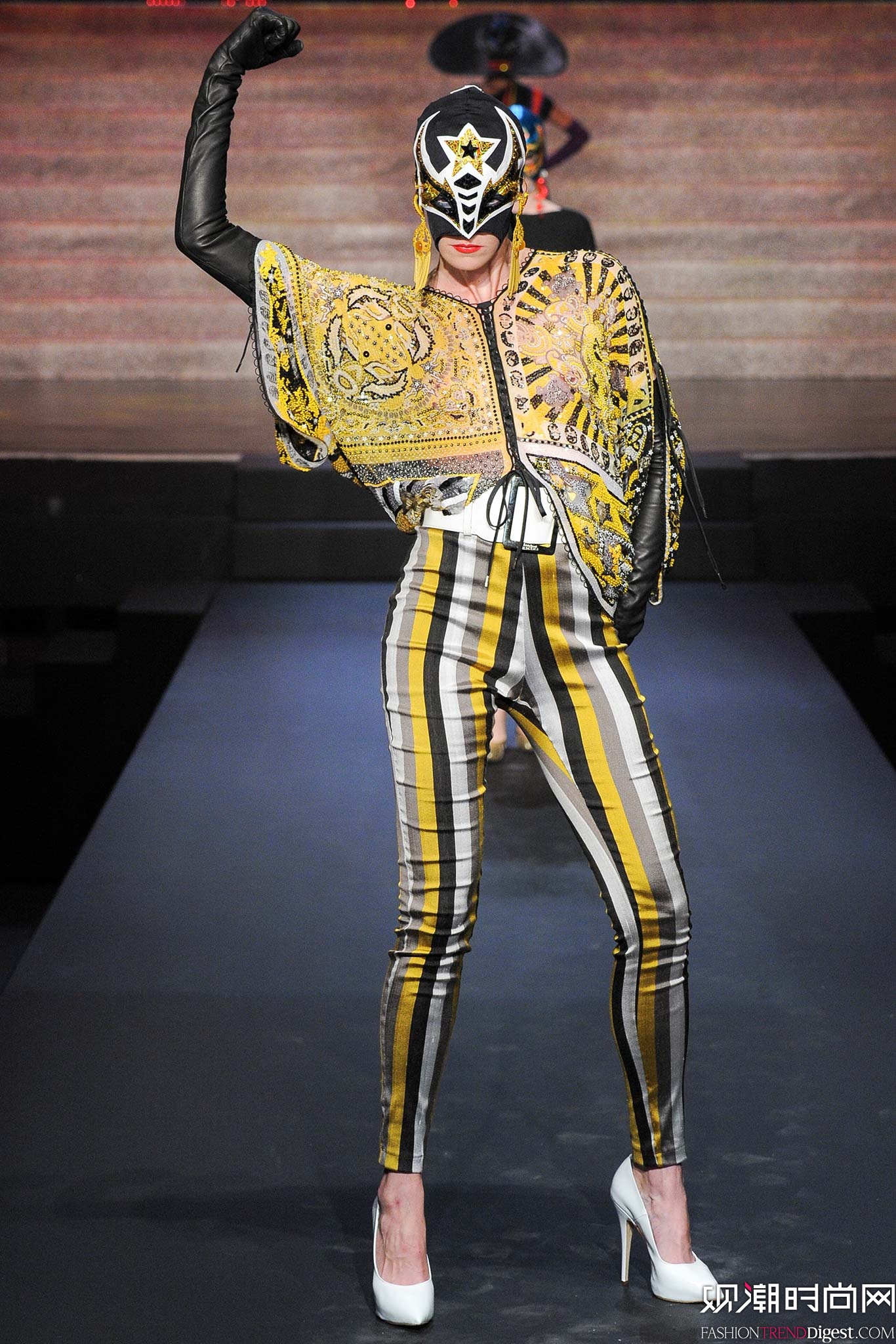 Jean Paul Gaultier 2015İrbDƬ